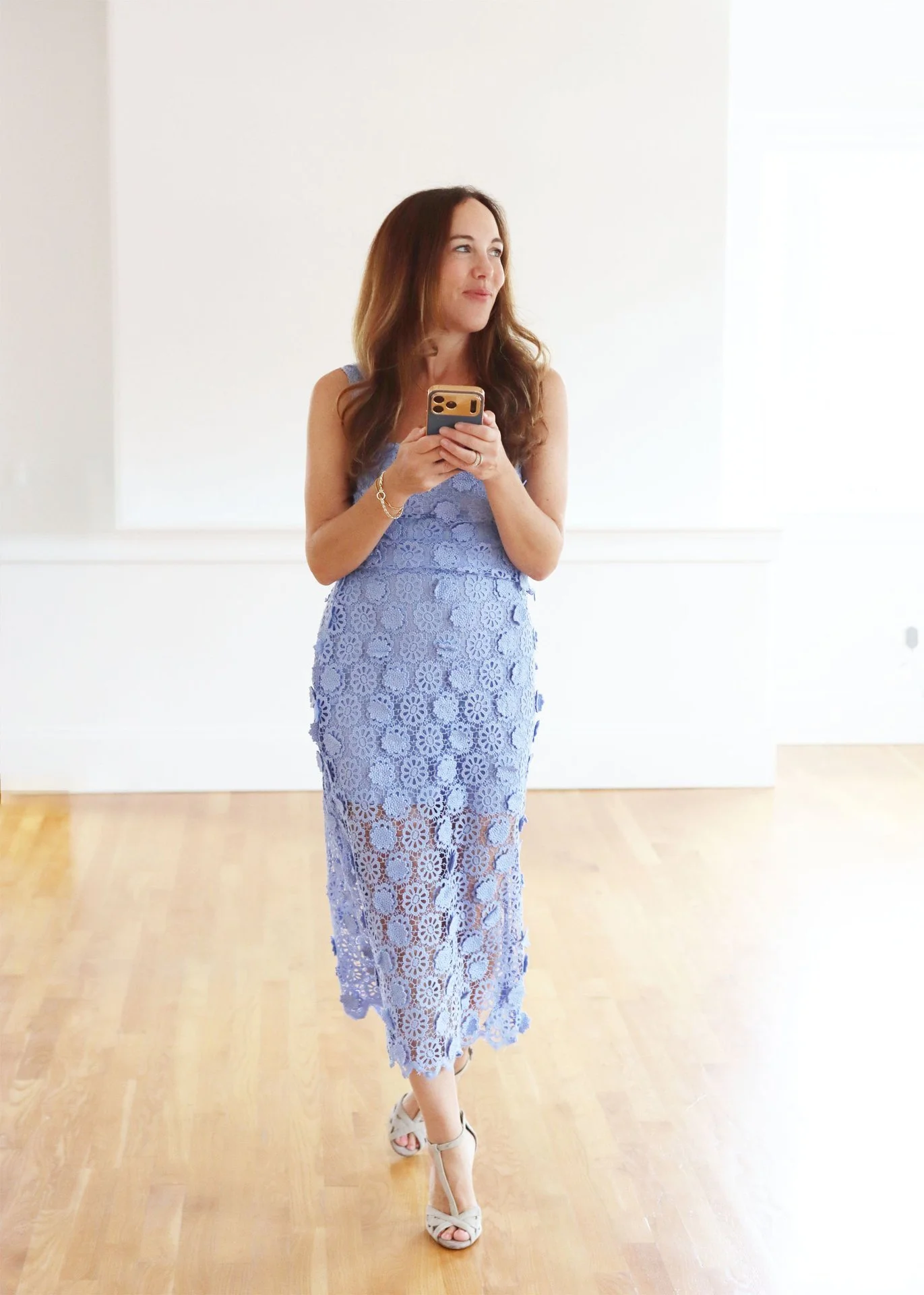 Meagan Fitzgerald Newburyport life coaching, podcast host, studio owner . Free resources, 1:1 and group coaching.