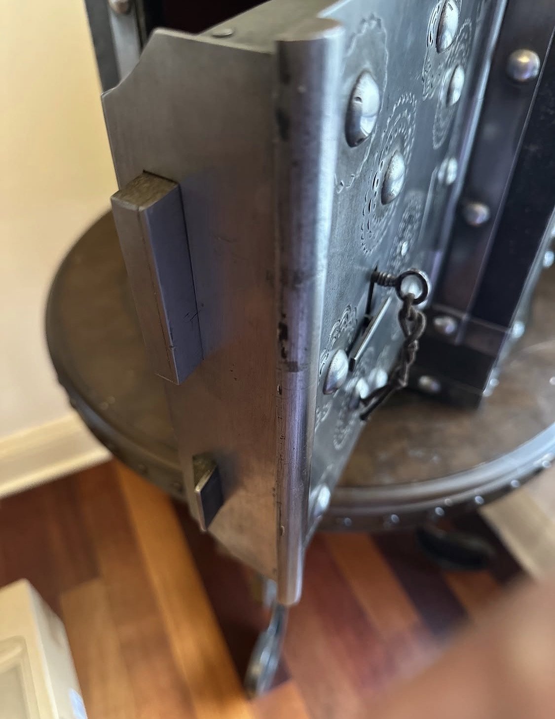 The Antique Vault