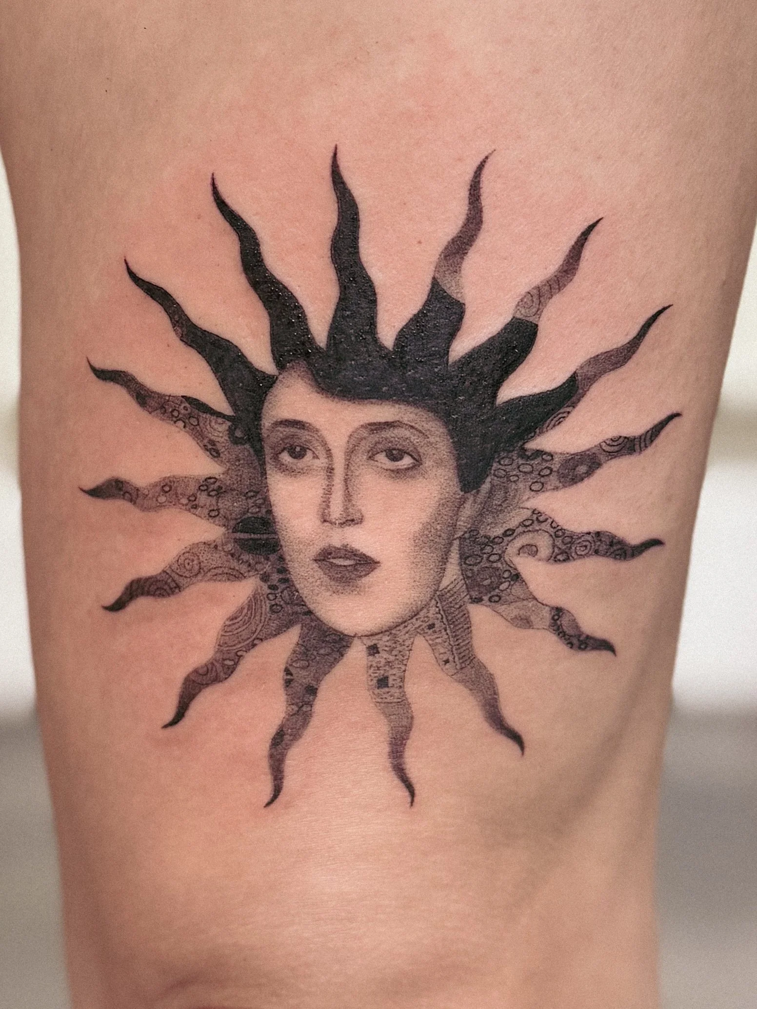 klimt tattoo sun