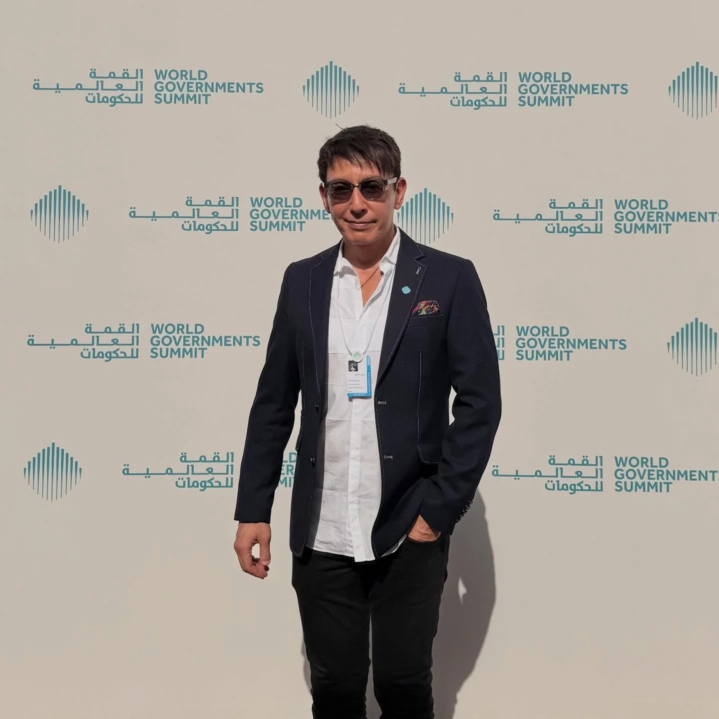 First time in Dubai, you have been great! 
Thanks to the @worldgovsummit for having me. 
See you soon, UAE. 
#uae #dubai #worldgovernmentsummit