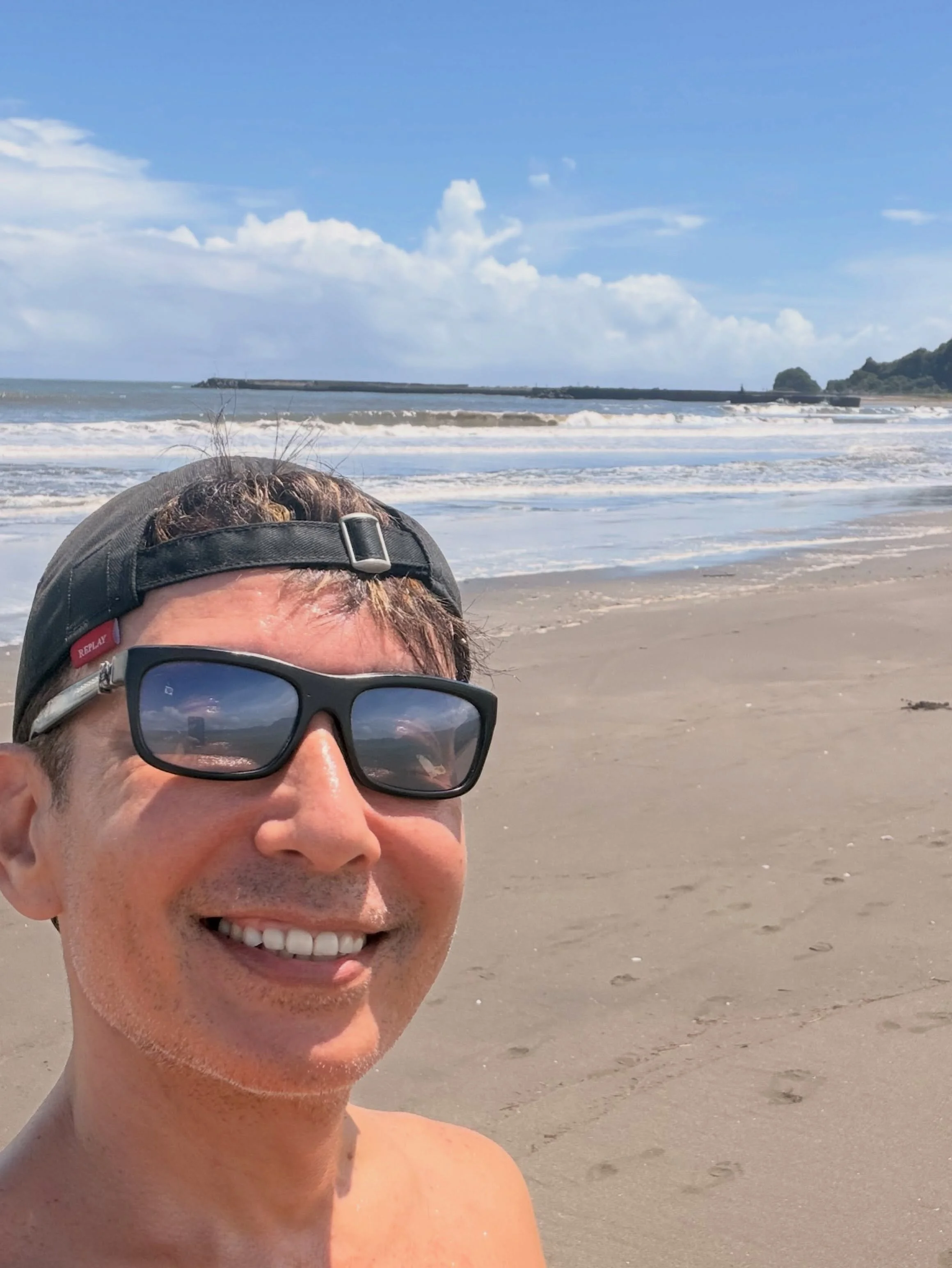 Hey everyone, it&rsquo;s been a while. ❤️
I wanted to check in properly and fill in the blanks.
Earlier this year, I had a tough run with my health - a herniated disc and brutal sciatica that built up over several months. It eventually got to the poi