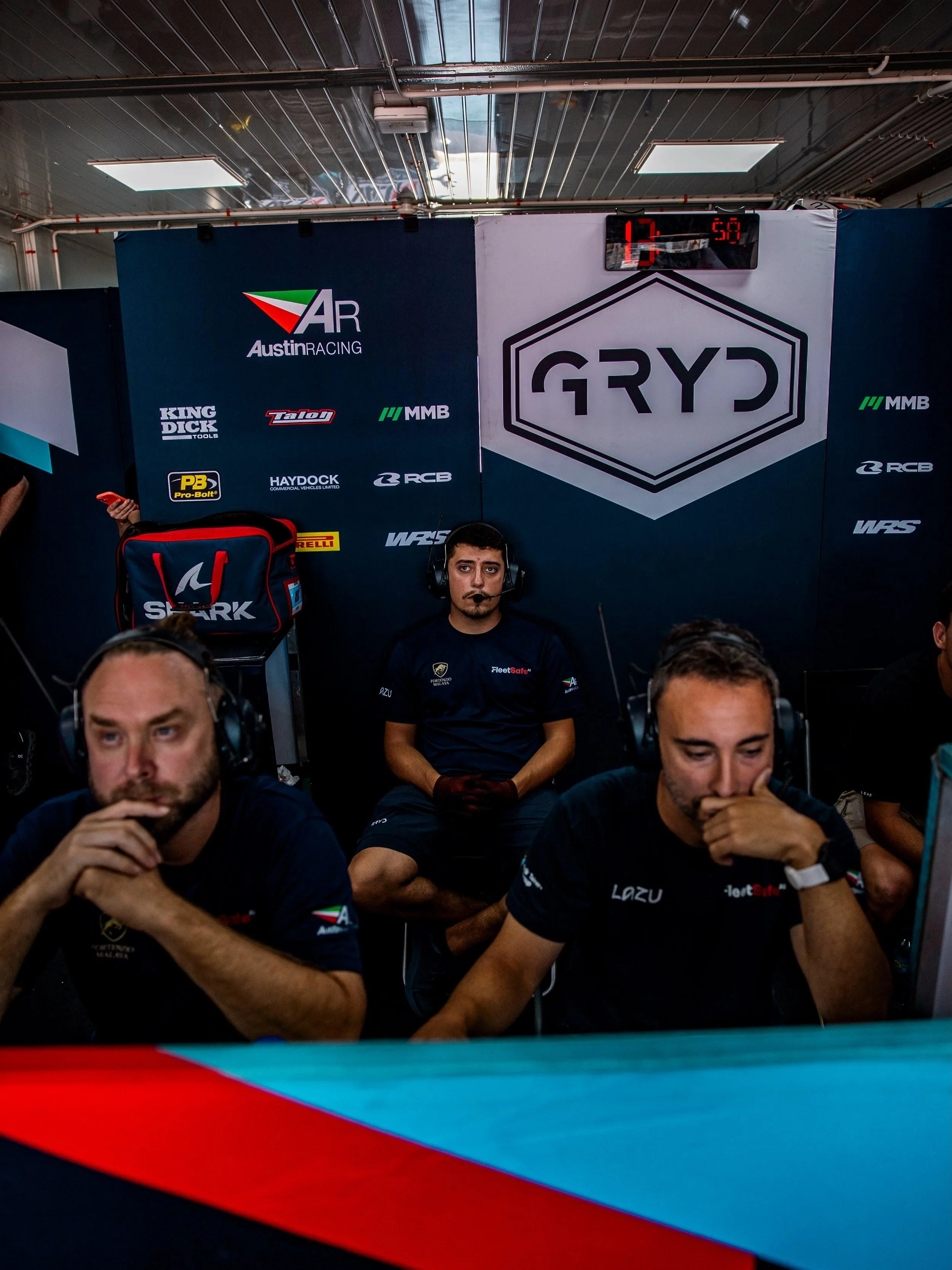 🫡 Already focused on race day! 

#IndonesianGP 🇮🇩 #Moto3 #GRYDRacing