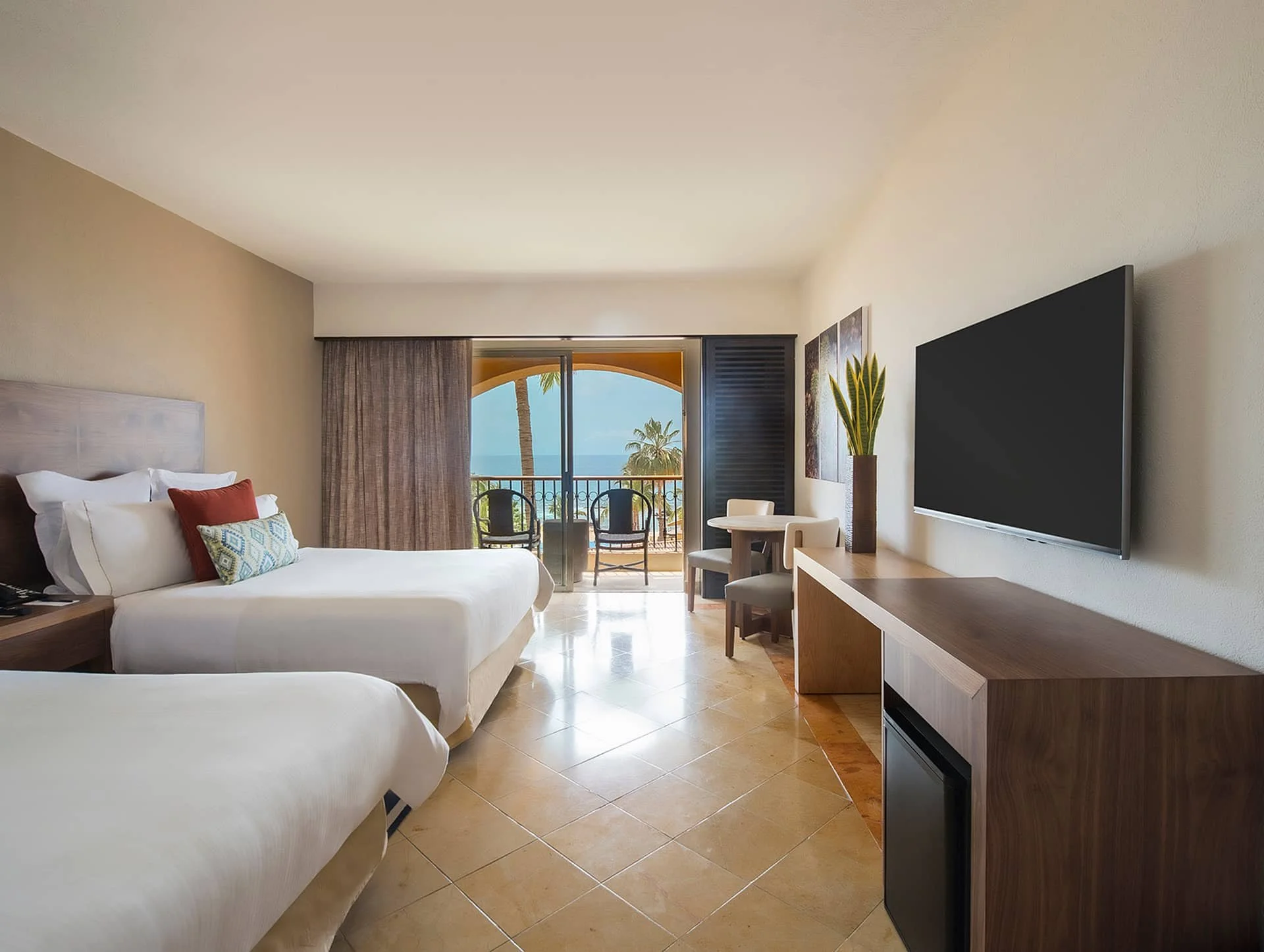 GFALC_Deluxe-Rooms.jpg