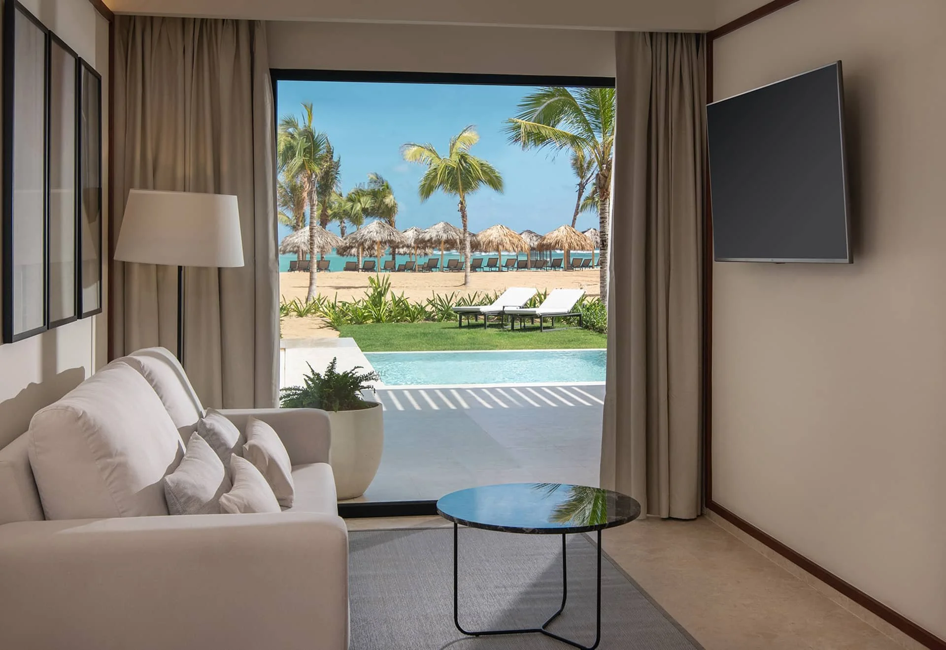 LAPC_A_Tierra_Suites_Oceanfront.jpg