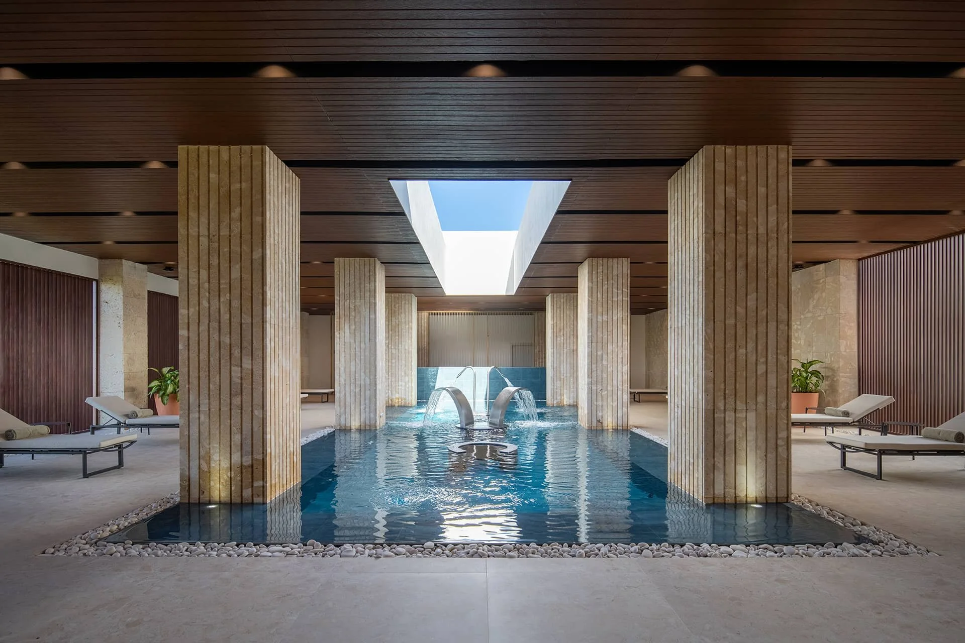 LAPC_Feel_Spa_Sensation-Pool (2).jpg