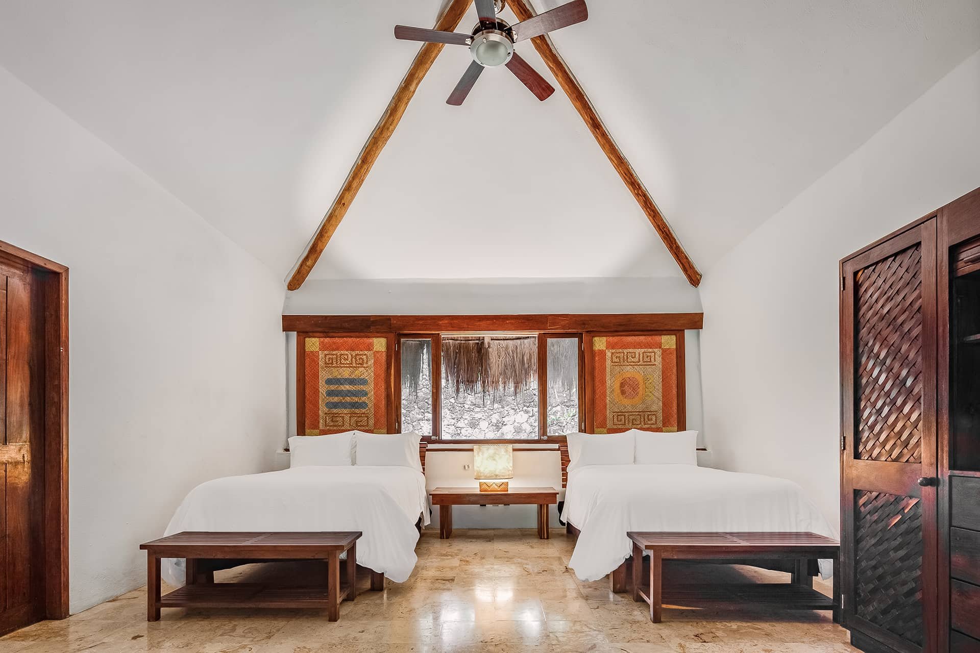 EXSMK_A_Bungalow (1).jpg