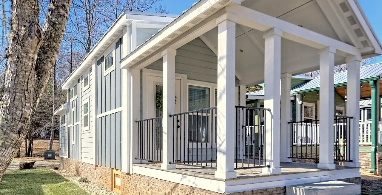 imgi_34_seabreeze-ii-park-model-tiny-home-feature.jpg