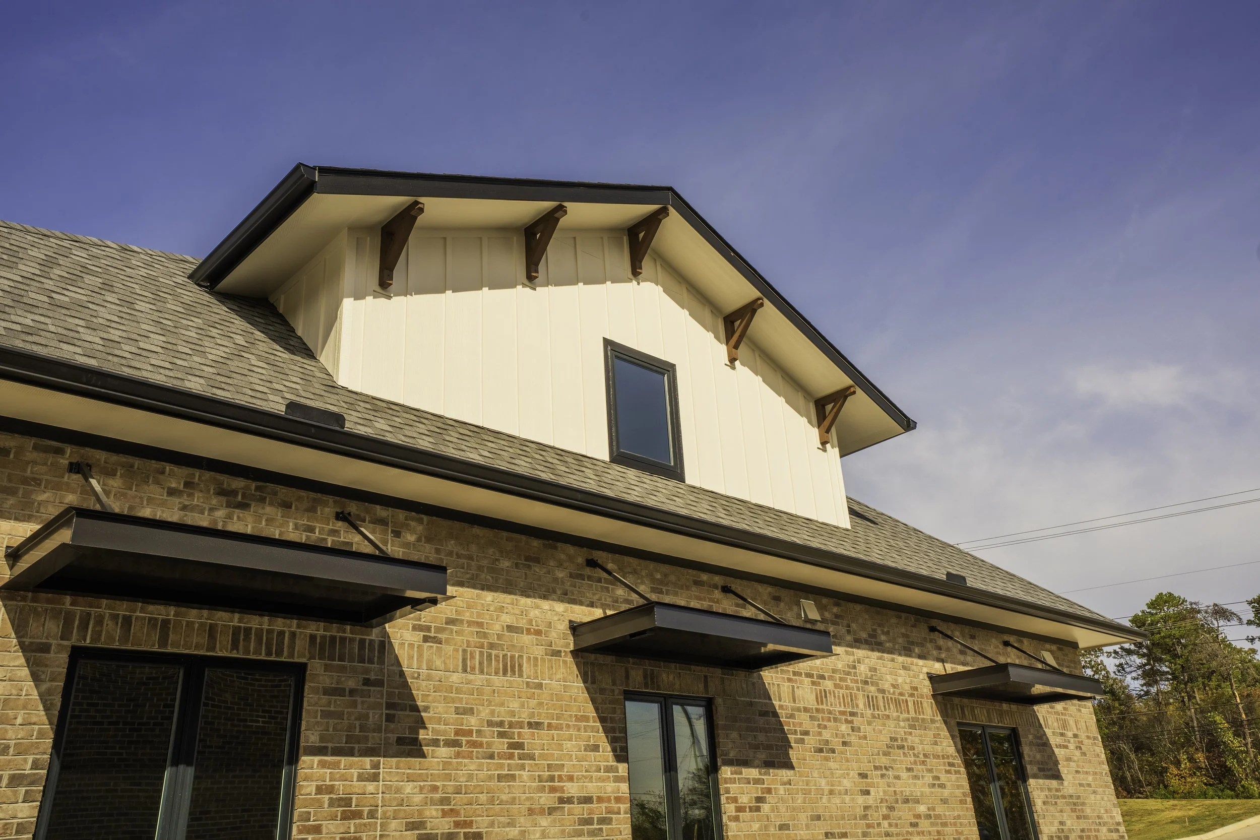 EXT - TN Valley Oral Surgery HDRs-7.jpg