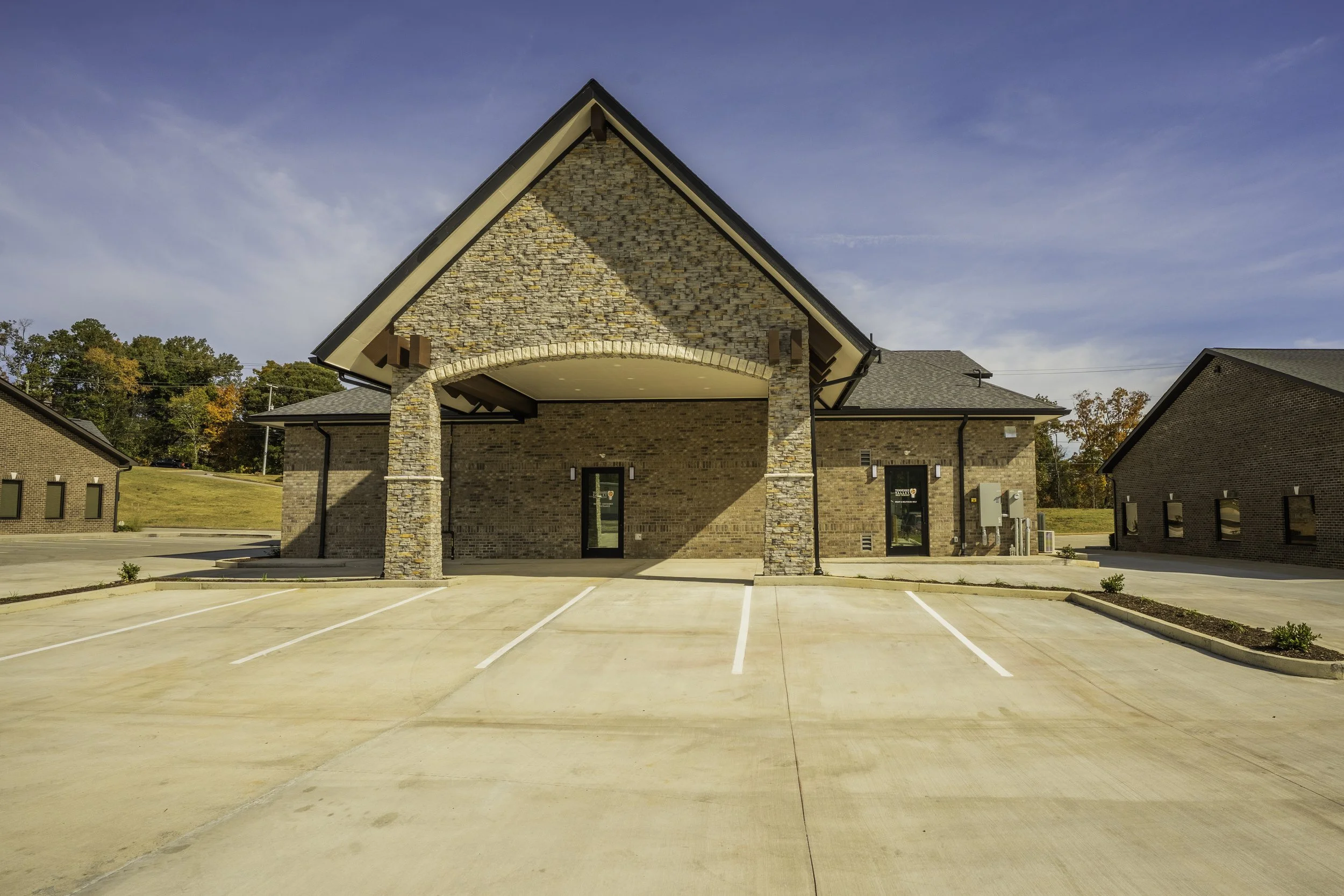 EXT - TN Valley Oral Surgery HDRs-5.jpg