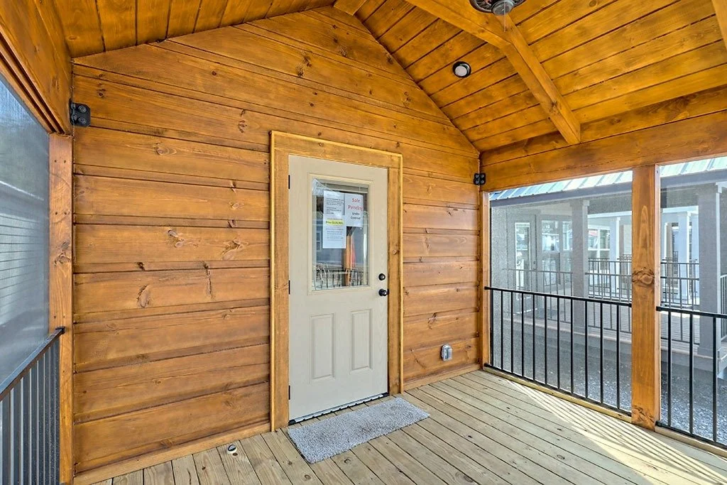 imgi_63_lincoln-log-cabin-us-exterior-05.jpg