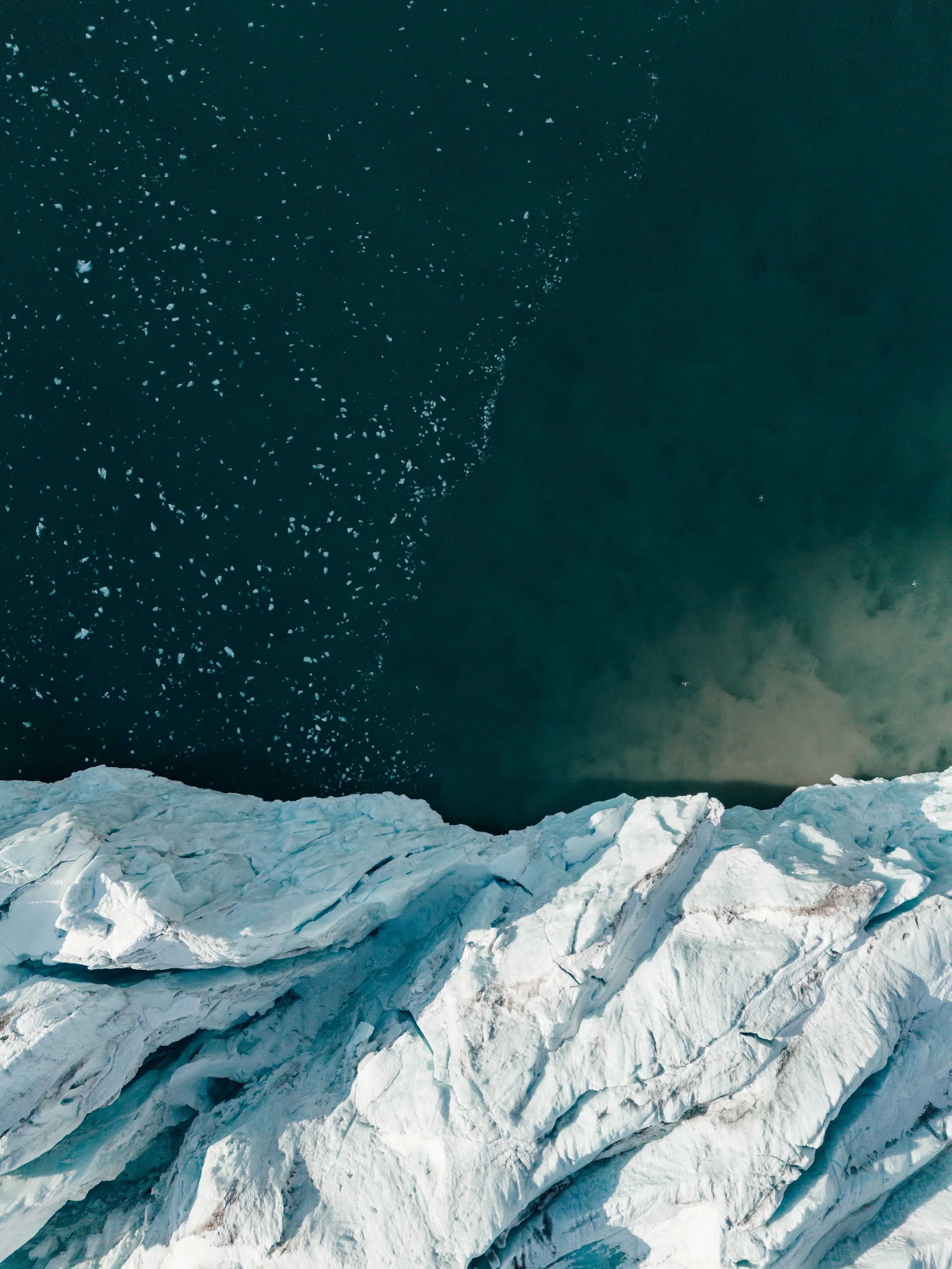 svalbard.drone-3.jpg
