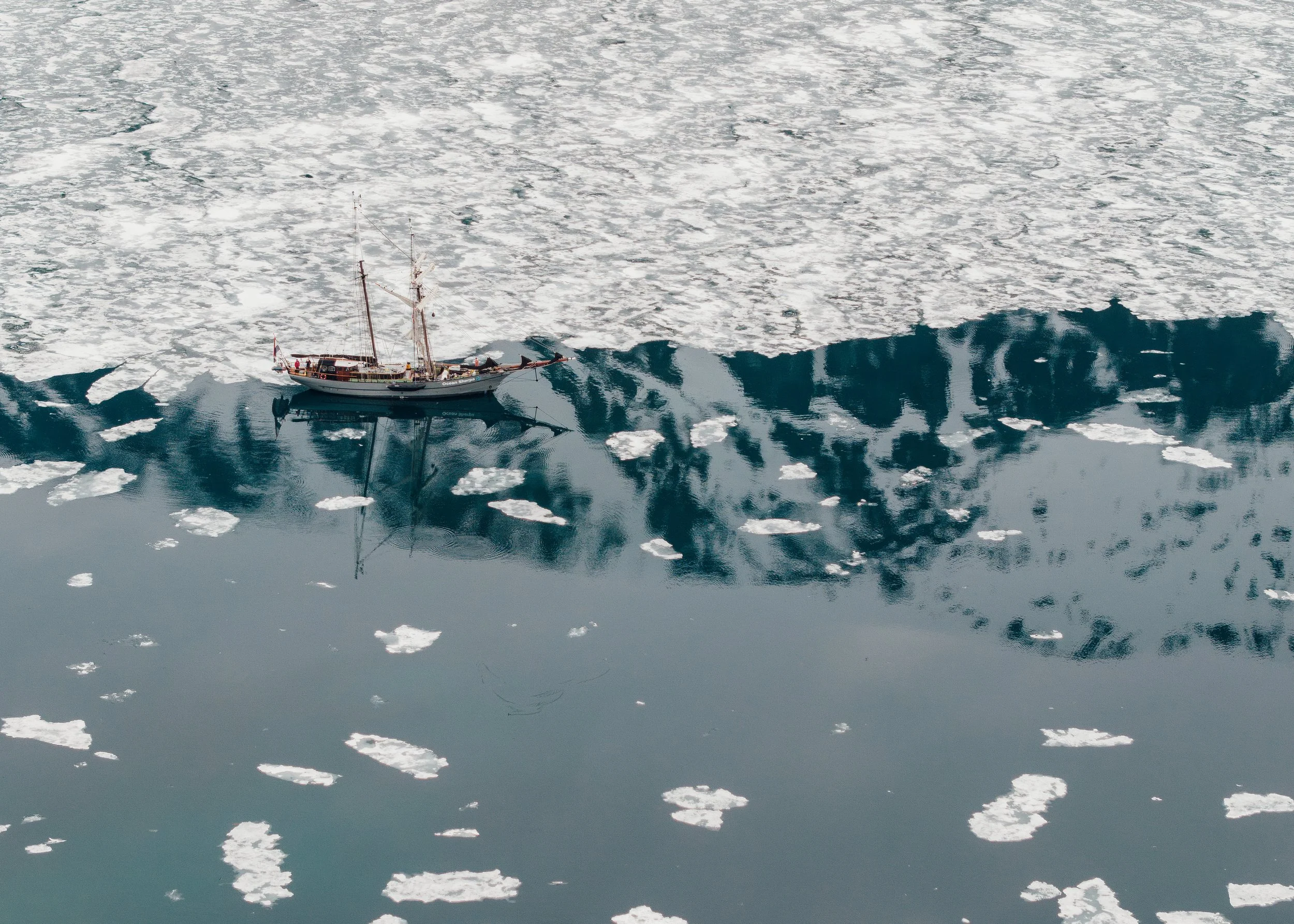 svalbard.drone-9.jpg