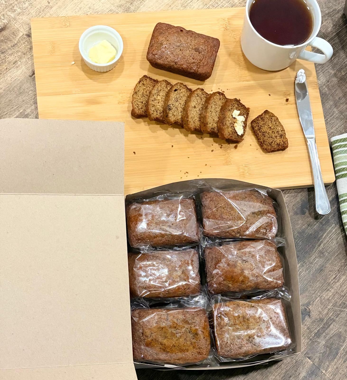 Banana Bread - 12 x 90g Mini Loaves