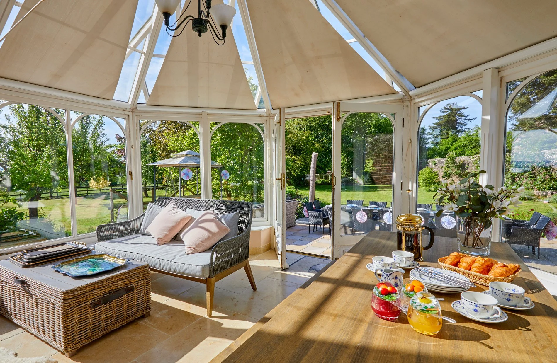 Interior property photography for rental holiday lets in Cheshire by commercial professional photographer Dave Phillips Photography