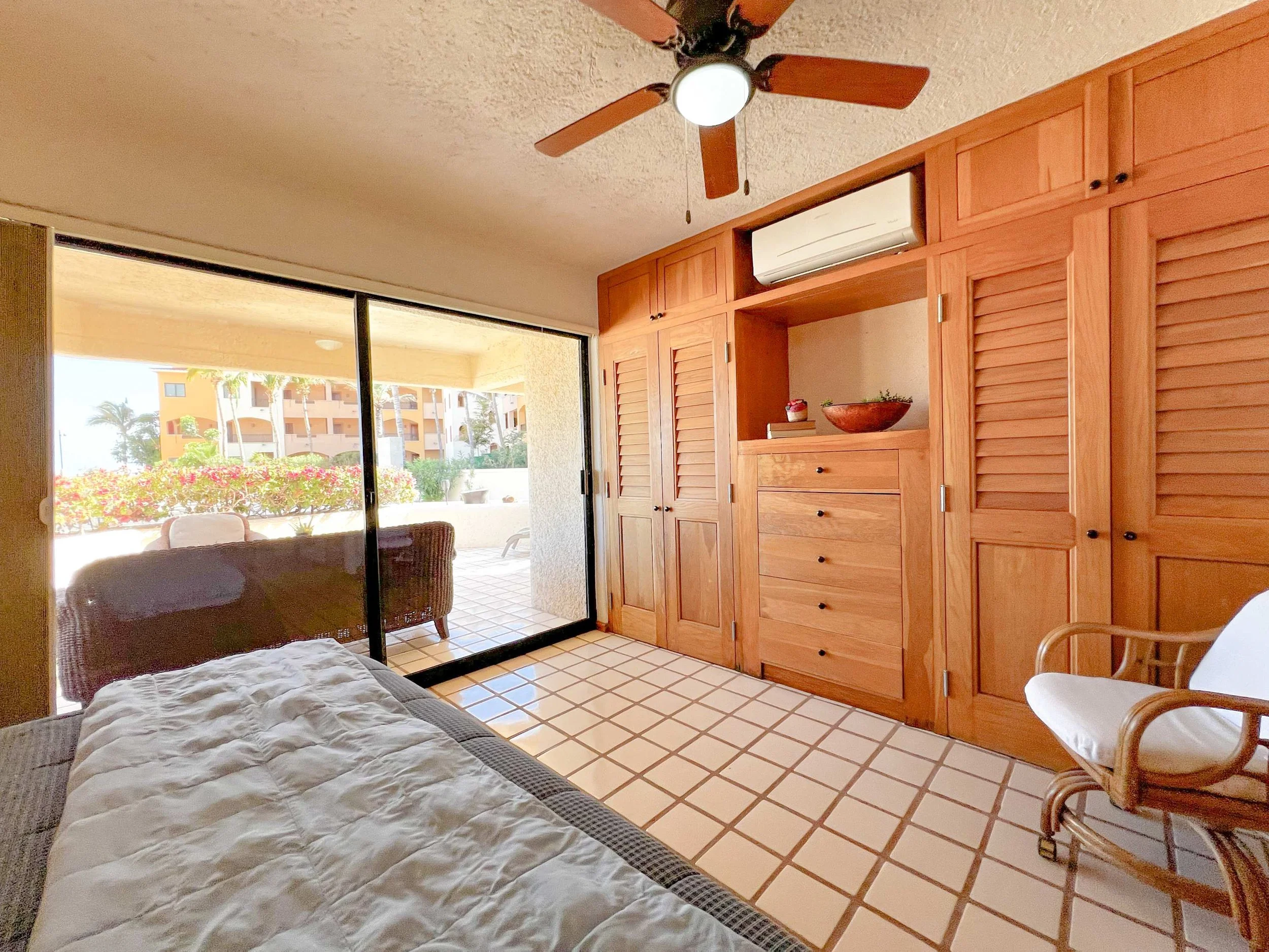 Unit 170 bedroom 2.jpg