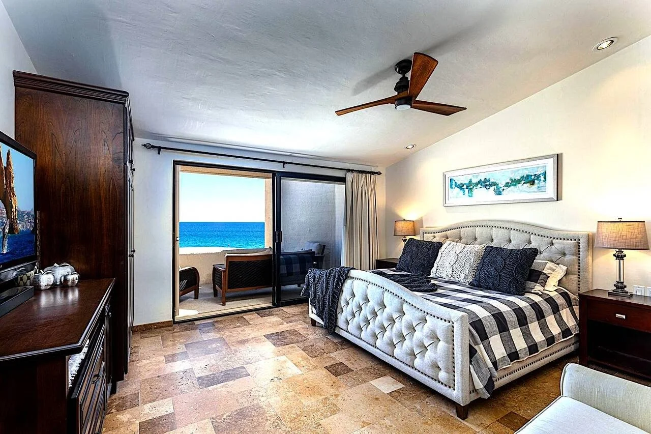 unit 221 bedroom.jpg
