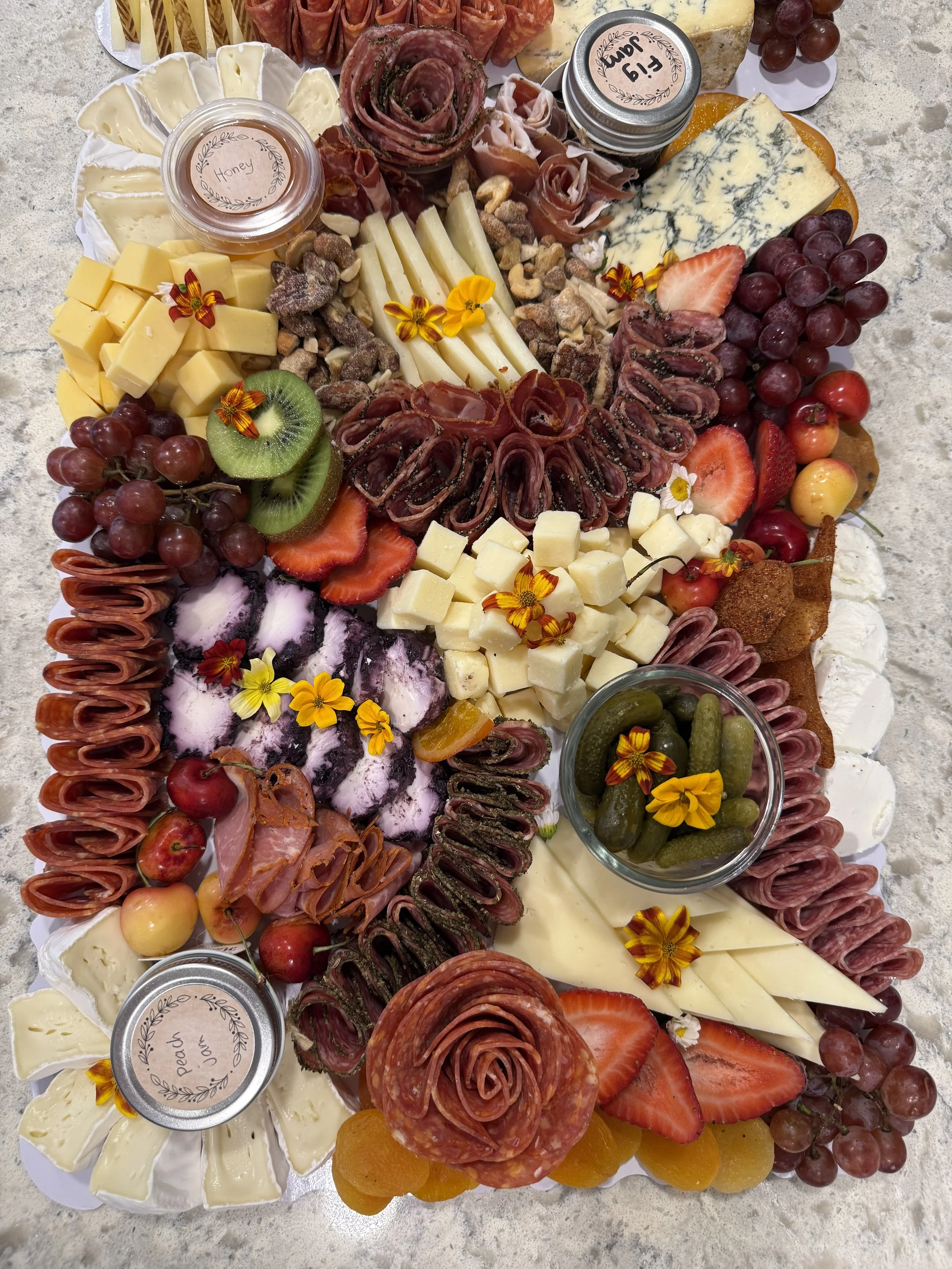 charcuterie, grazing table, cocktail hour, appetizers, los angeles, orange county, brunch, lunch, baby shower catering, bridal shower catering, corporate catering