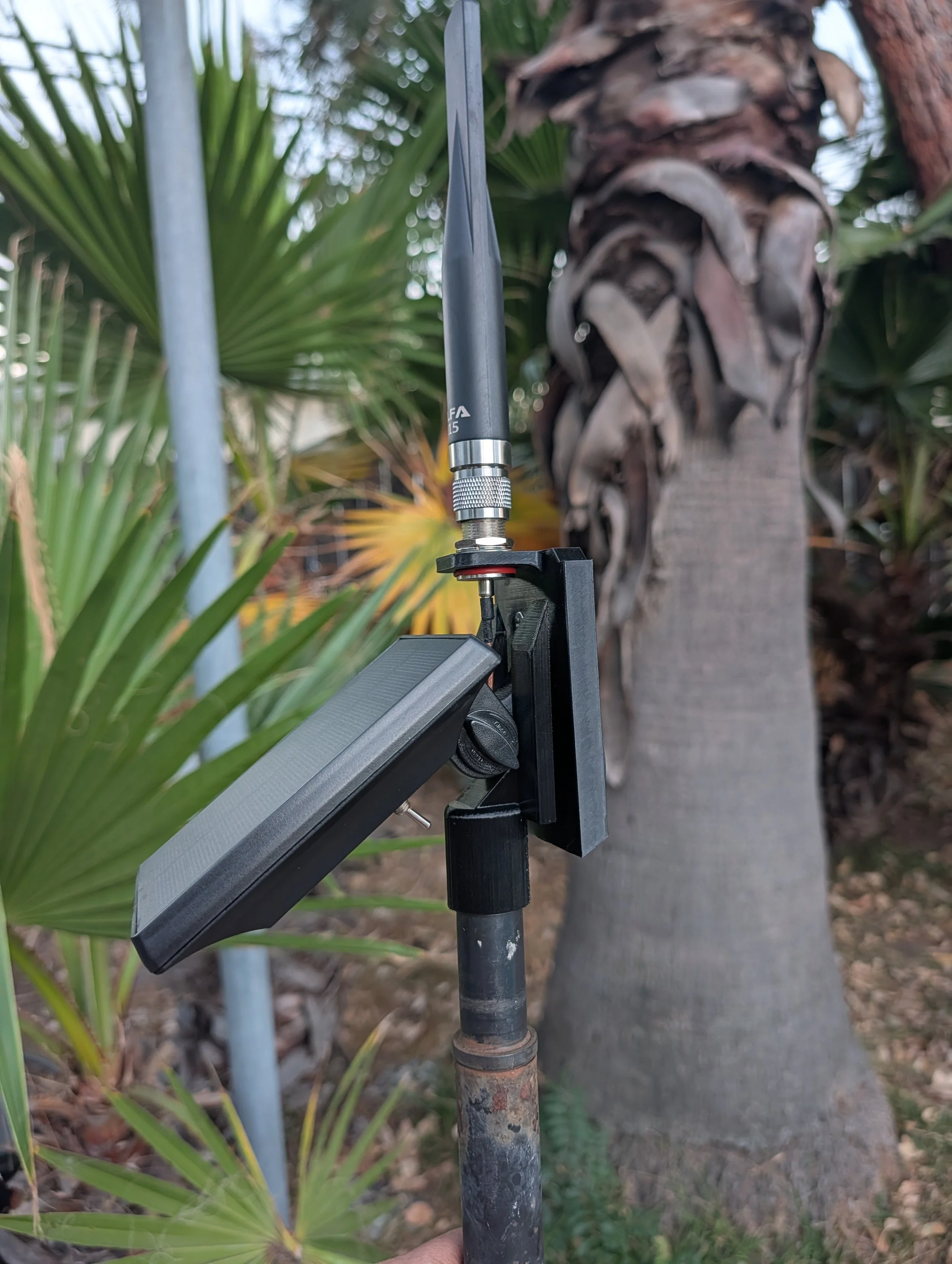 Magnetic Mount Deployment Hook 2.jpg