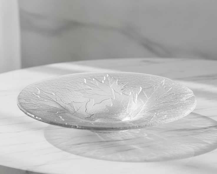 Mats Jonasson Ice Glass Maple Leaf Bowl Made in Sweden