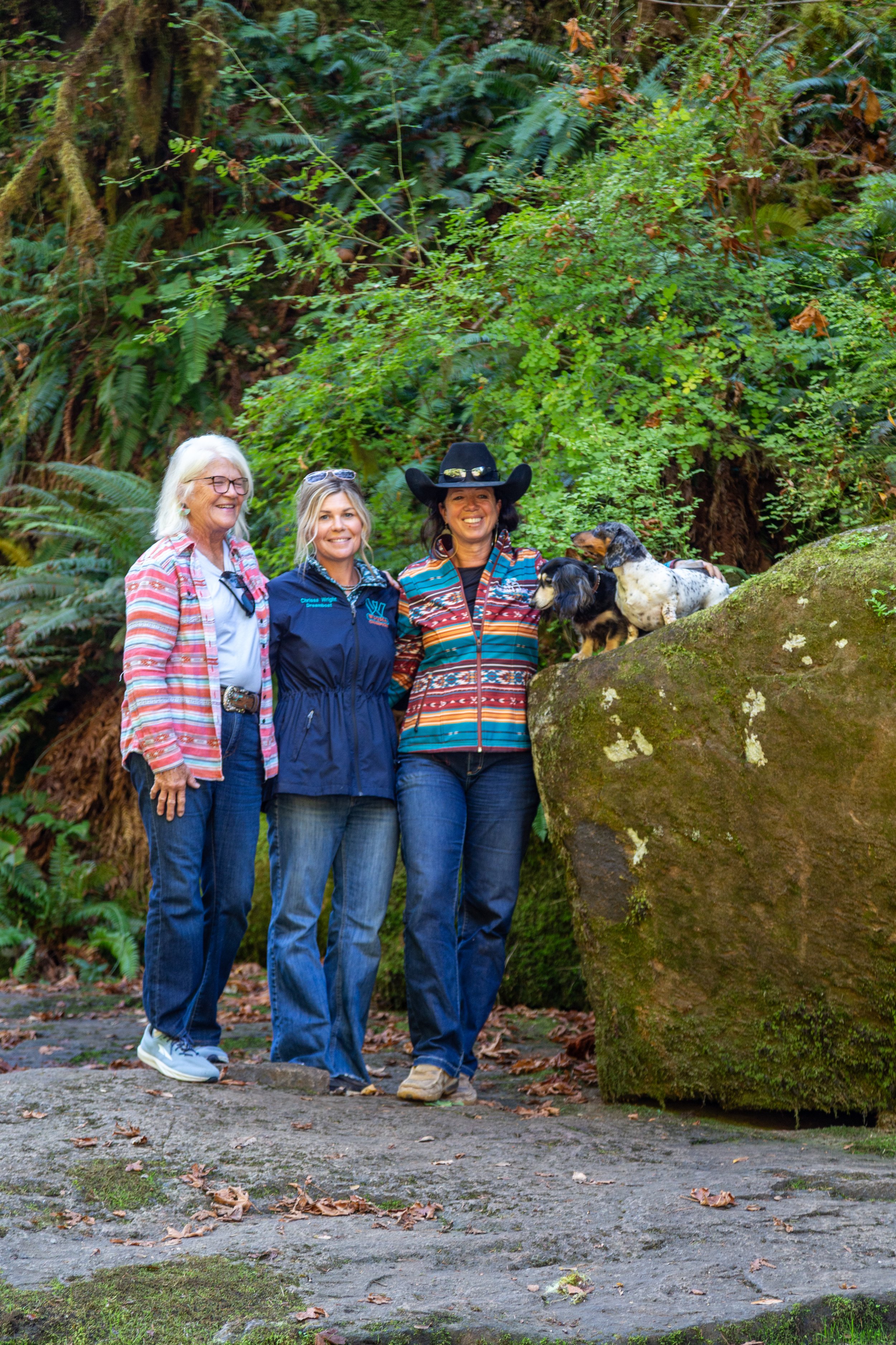 Margaret Heard, Chrissa Wright, Tabitha Smith 