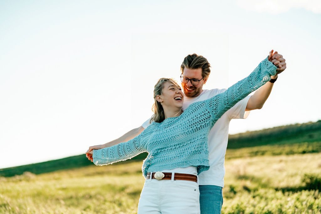 cochrane-engagement-cochrane-engagement-photographer-filmed-by-silas-weddings-alberta-engagement-photographer-june-engagement-calgary-engagement