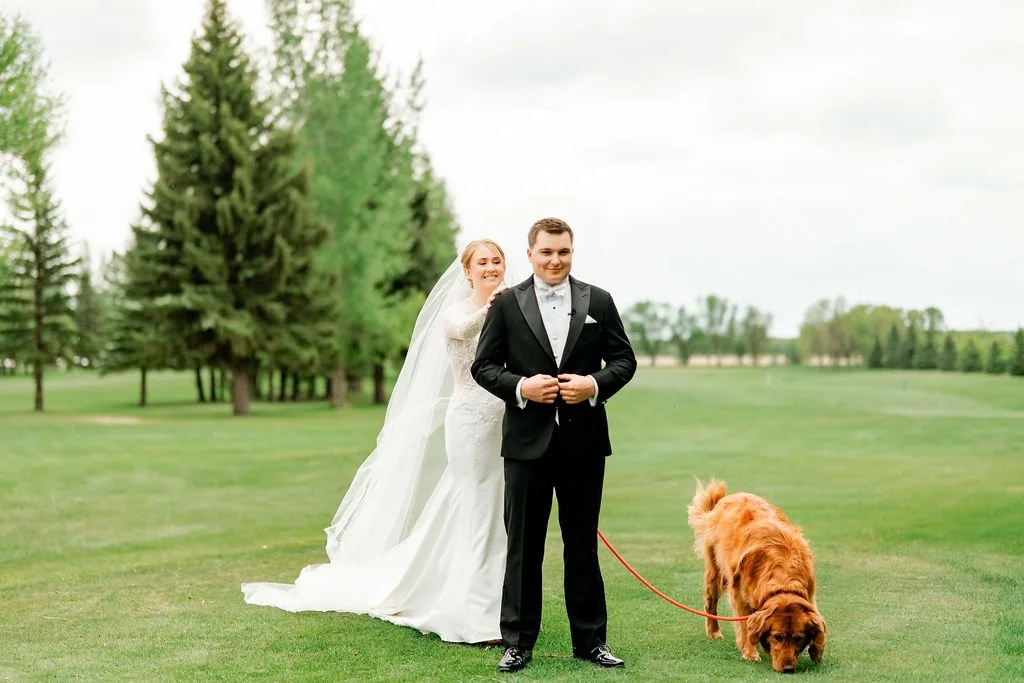 international-peace-gardens-wedding-international-peace-gardens-wedding-photographer-manitoba-wedding-photographer-garden-wedding-spring-wedding-photography