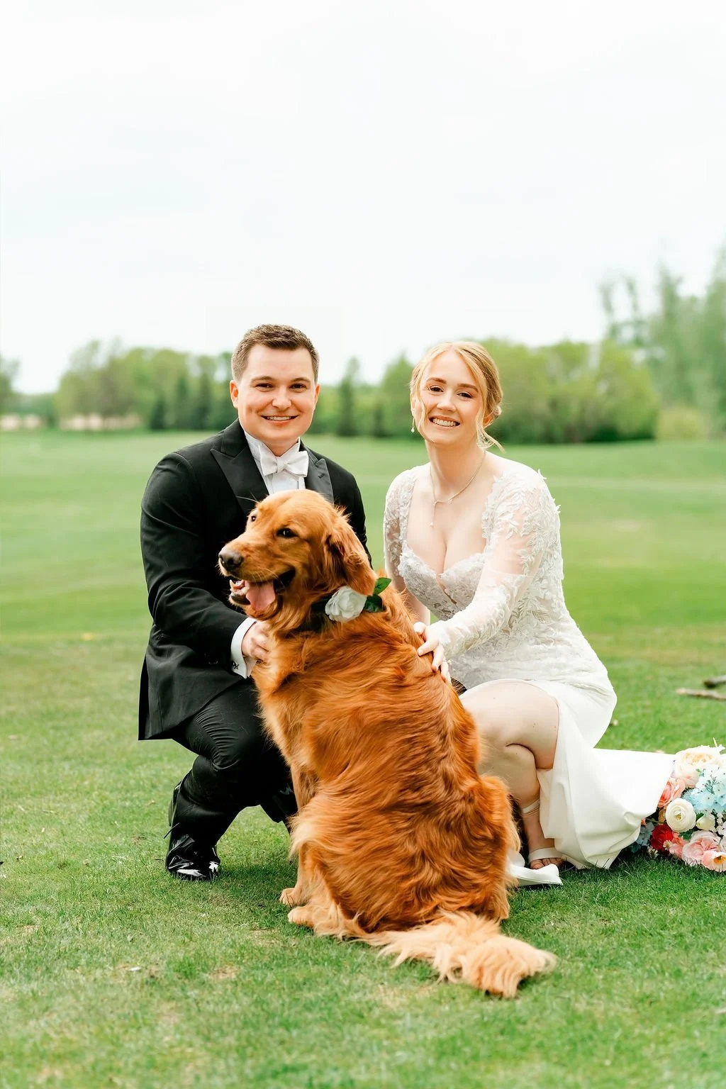 international-peace-gardens-wedding-international-peace-gardens-wedding-photographer-manitoba-wedding-photographer-garden-wedding-spring-wedding-photography