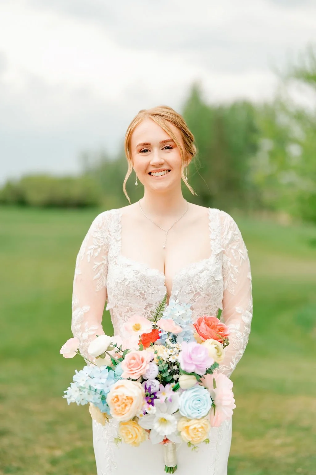 international-peace-gardens-wedding-international-peace-gardens-wedding-photographer-manitoba-wedding-photographer-garden-wedding-spring-wedding-photography