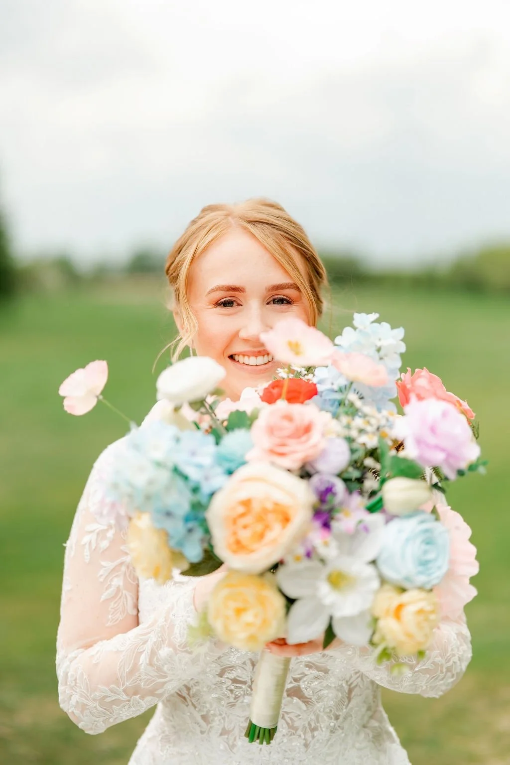 international-peace-gardens-wedding-international-peace-gardens-wedding-photographer-manitoba-wedding-photographer-garden-wedding-spring-wedding-photography