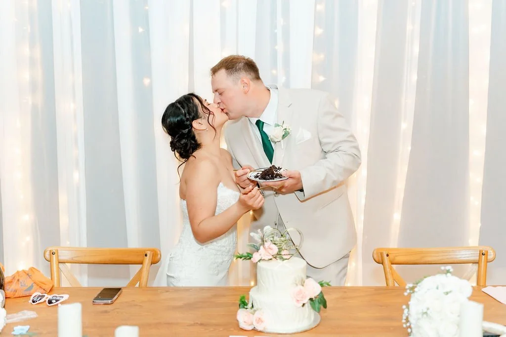 oakland-estate-wedding-oakland-estate-wedding-photographer-calgary-wedding-photographer-outdoor-summer-wedding-alberta-wedding-photography-estate-wedding