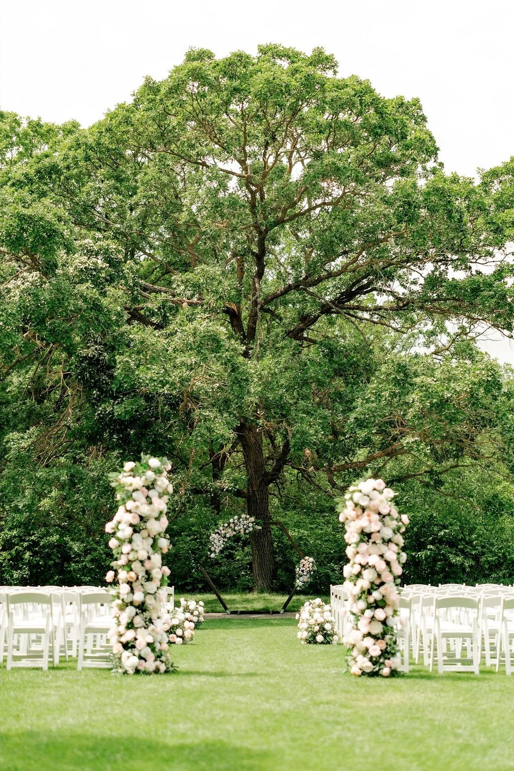 oakland-estate-wedding-oakland-estate-wedding-photographer-calgary-wedding-photographer-outdoor-summer-wedding-alberta-wedding-photography-estate-wedding