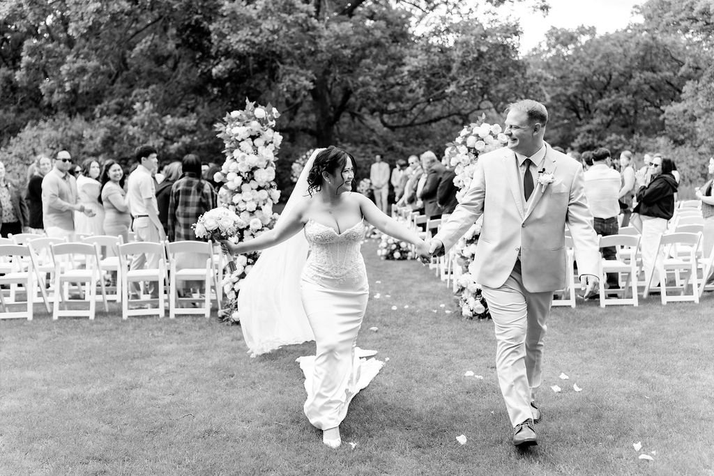 oakland-estate-wedding-oakland-estate-wedding-photographer-calgary-wedding-photographer-outdoor-summer-wedding-alberta-wedding-photography-estate-wedding