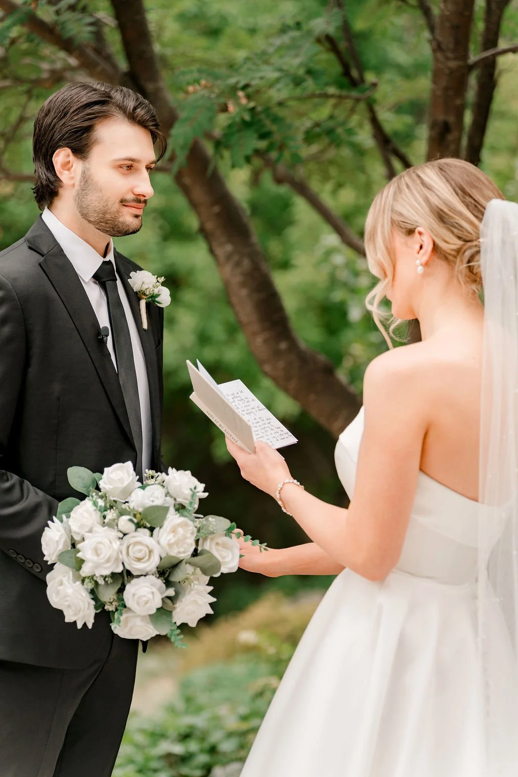 boothill-wedding-venue-boothill-wedding-venue-photographer-filmed-by-silas-weddings-alberta-wedding-photographer-september-wedding-outdoor-wedding