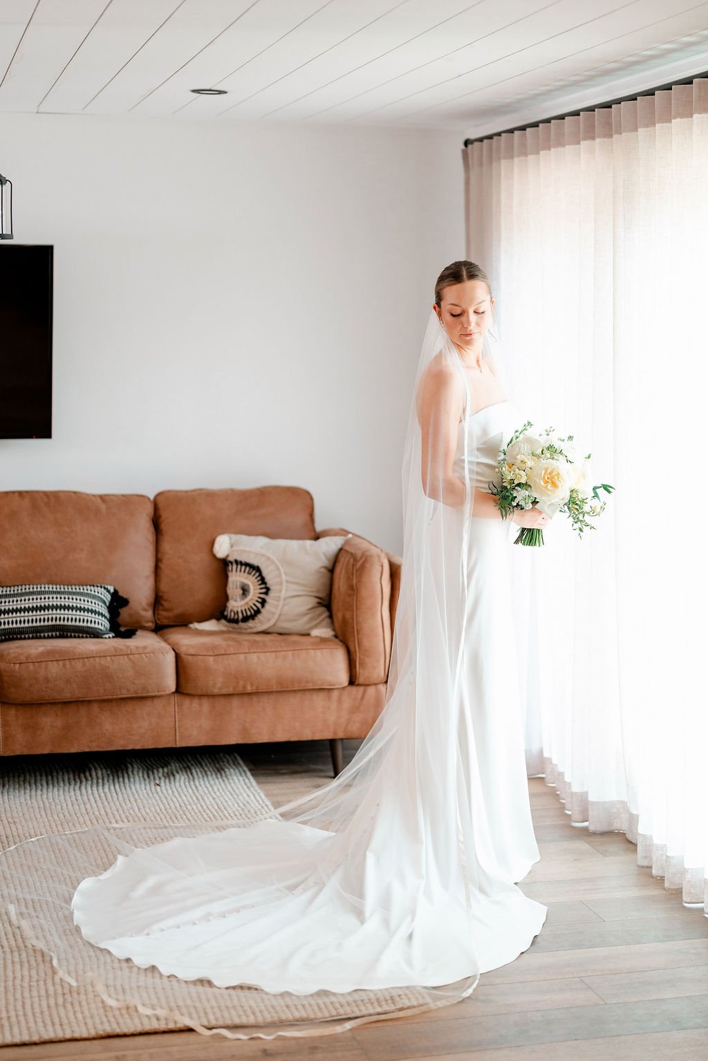 clear-lake-wedding-danceland-wedding-clear-lake-wedding-photographer-manitoba-wedding-photographer-filmed-by-silas-weddings-june-wedding-lakeside-wedding