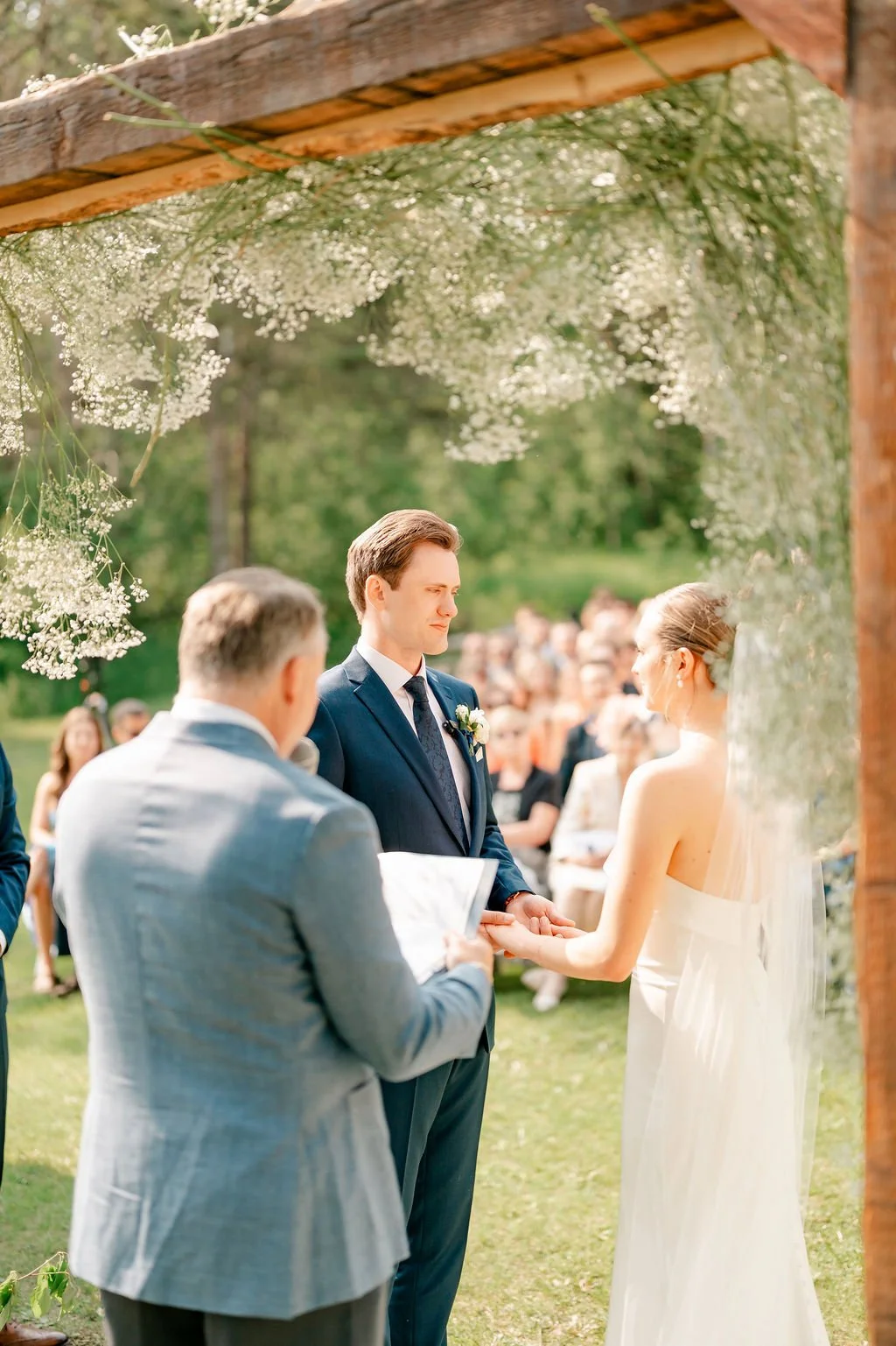 clear-lake-wedding-danceland-wedding-clear-lake-wedding-photographer-manitoba-wedding-photographer-filmed-by-silas-weddings-june-wedding-lakeside-wedding