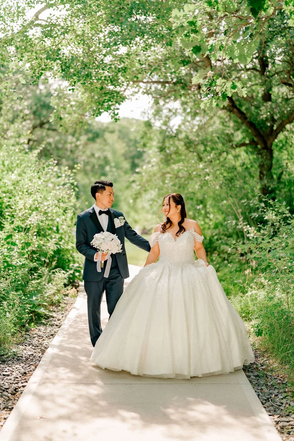 wedding-photography-experience-wedding-photography-process-wedding-videography-experience-wedding-day-timeline-wedding-photographer-process-calm-wedding-photographer-wedding-planning-support-wedding-photography-services