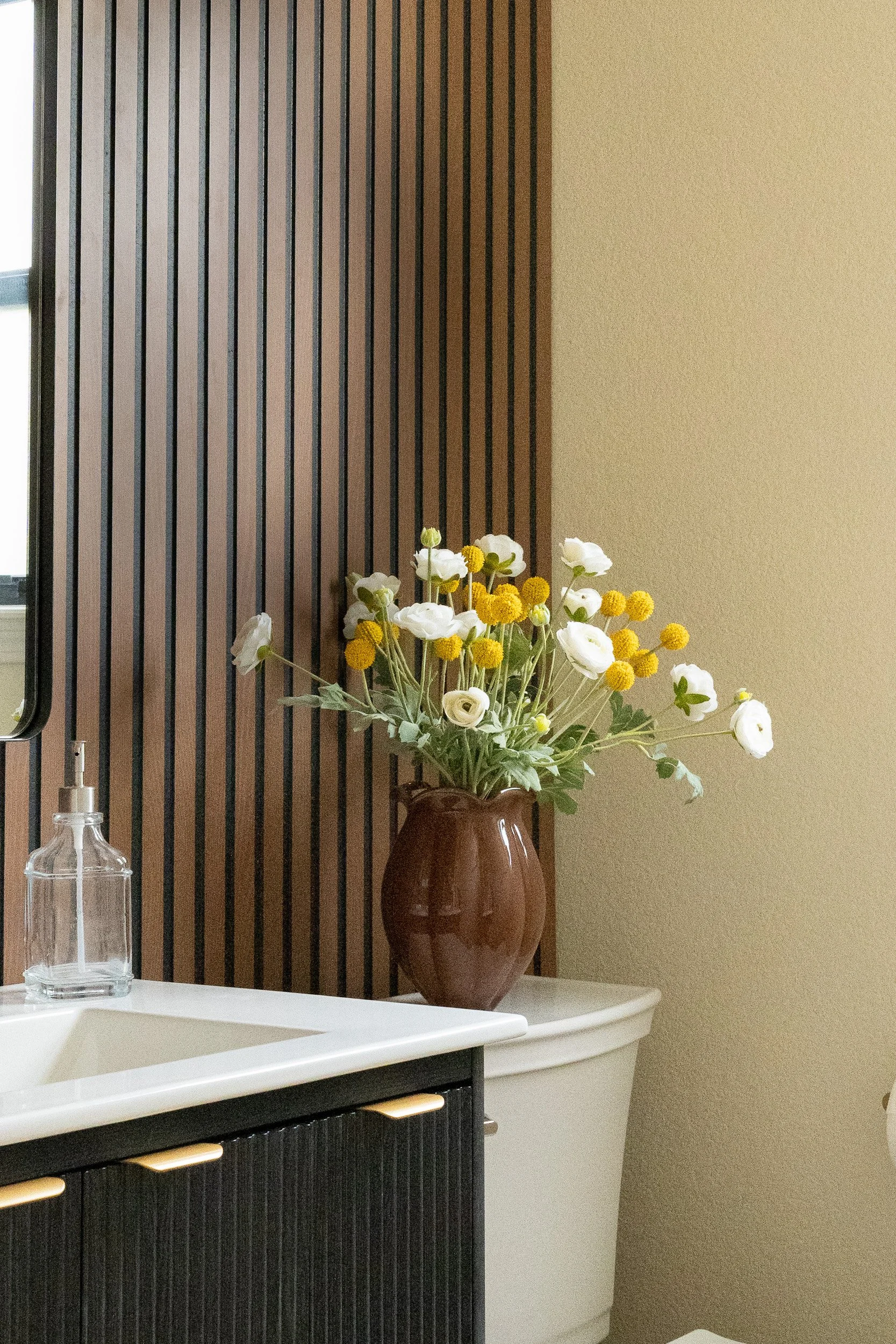 bathroom-wood-slat-wall.jpg
