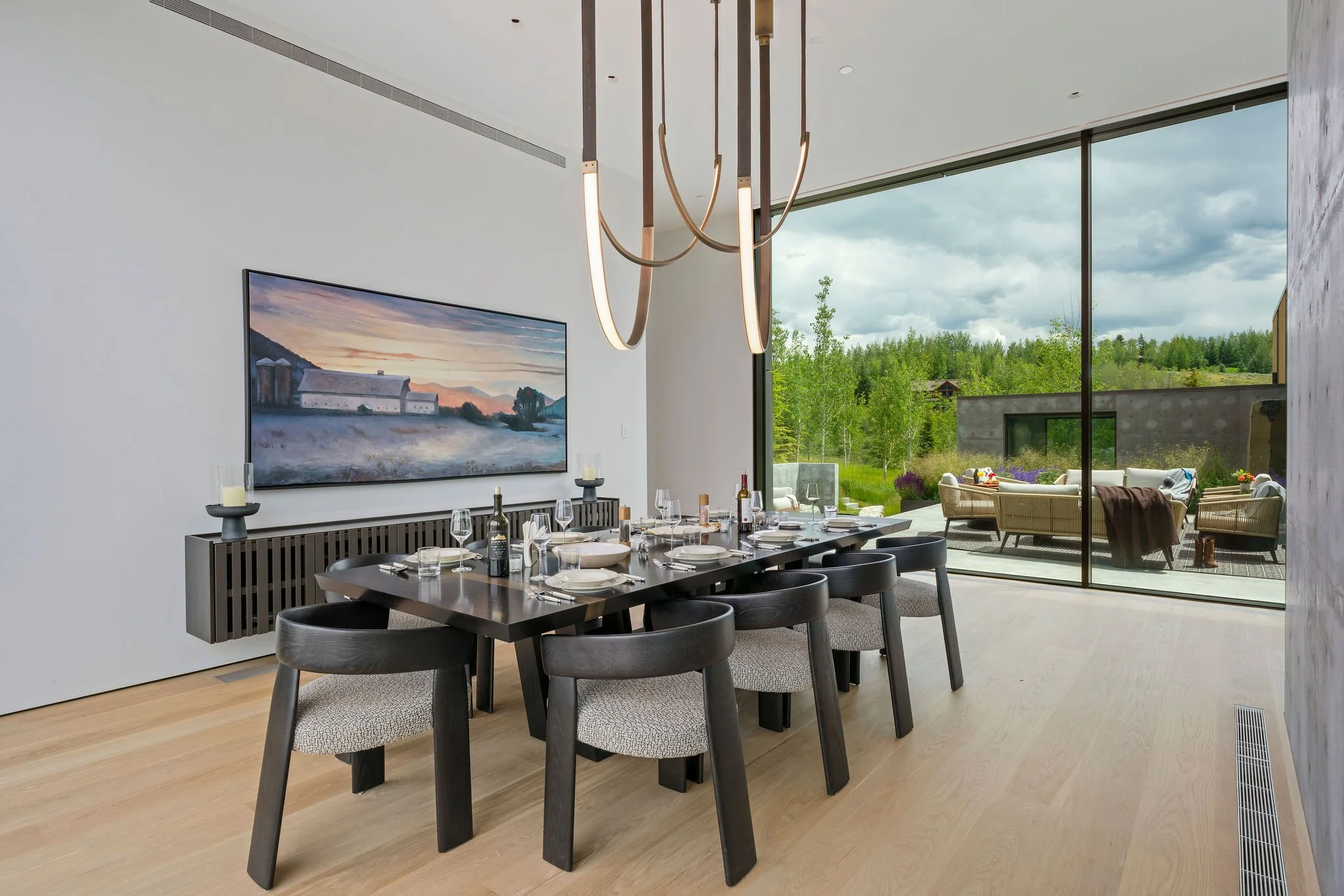 Formal Dining