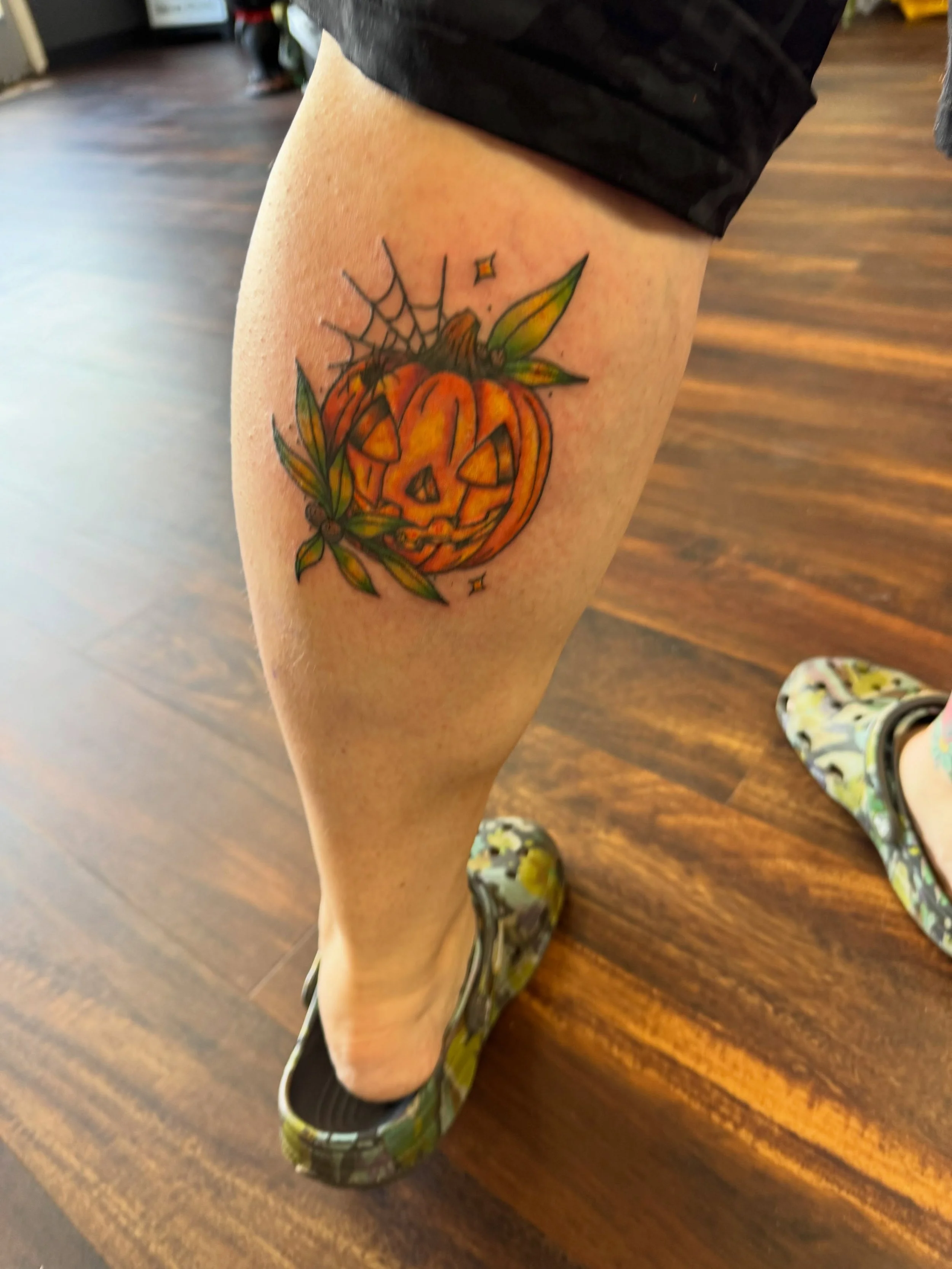 Hi there,
Thank you to everyone who attended the grand opening flash event @blackcatinktattoostudio ! Once again so sorry to everyone we couldn't get in Saturday or Sunday! If you're still interested in getting said design pricing will remain the sam