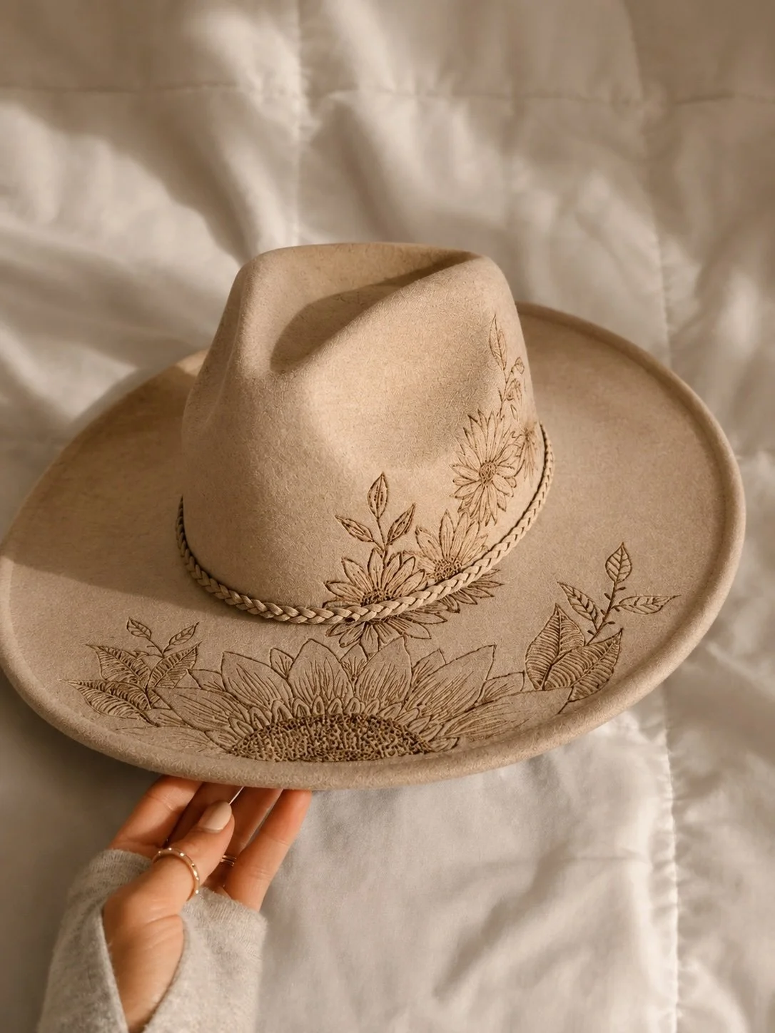wildflowers tan.jpg