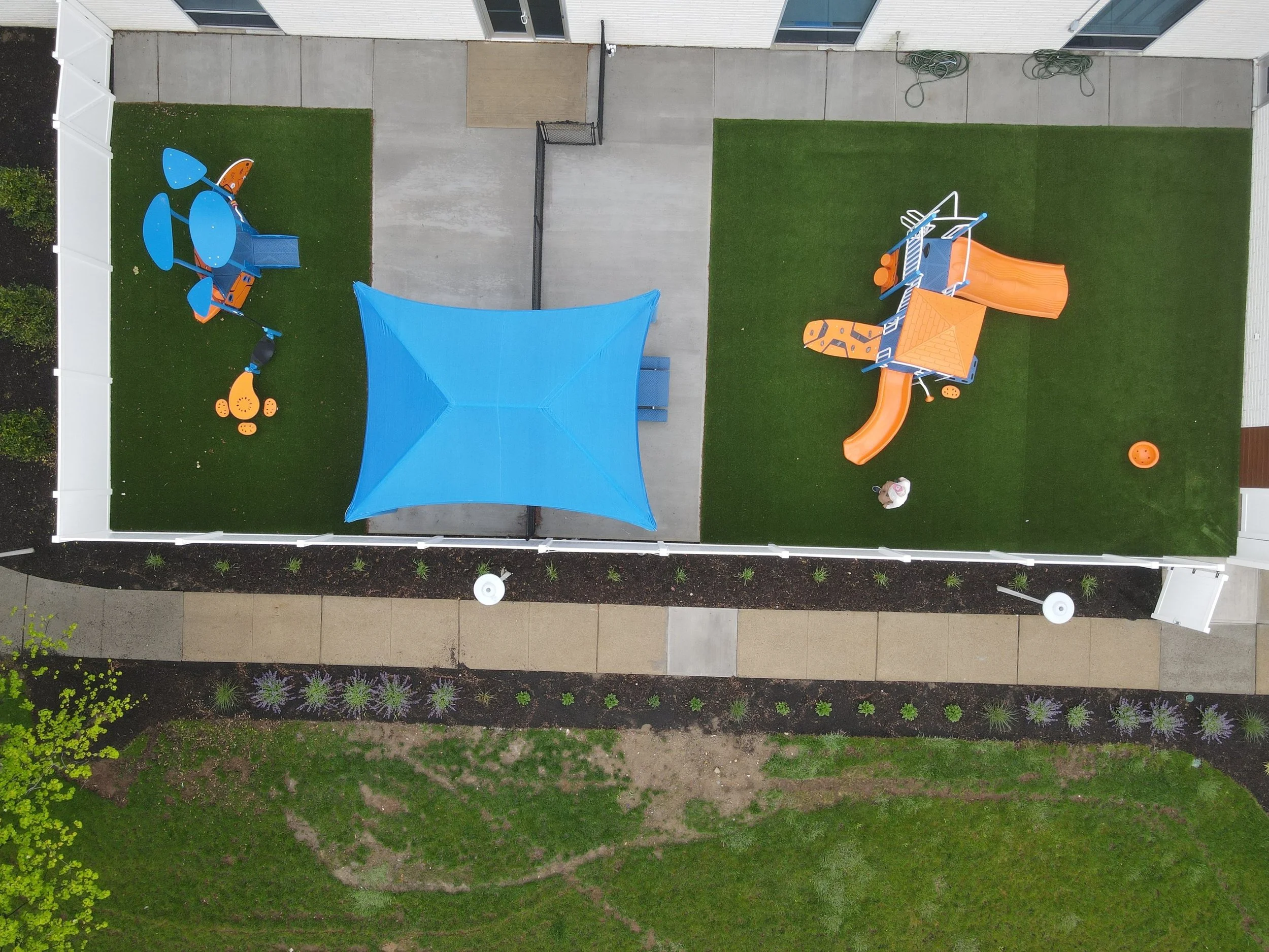 dji_fly_20250515_085028_683_1747313444302_photo-AR03wqER6ysZx34J.jpg