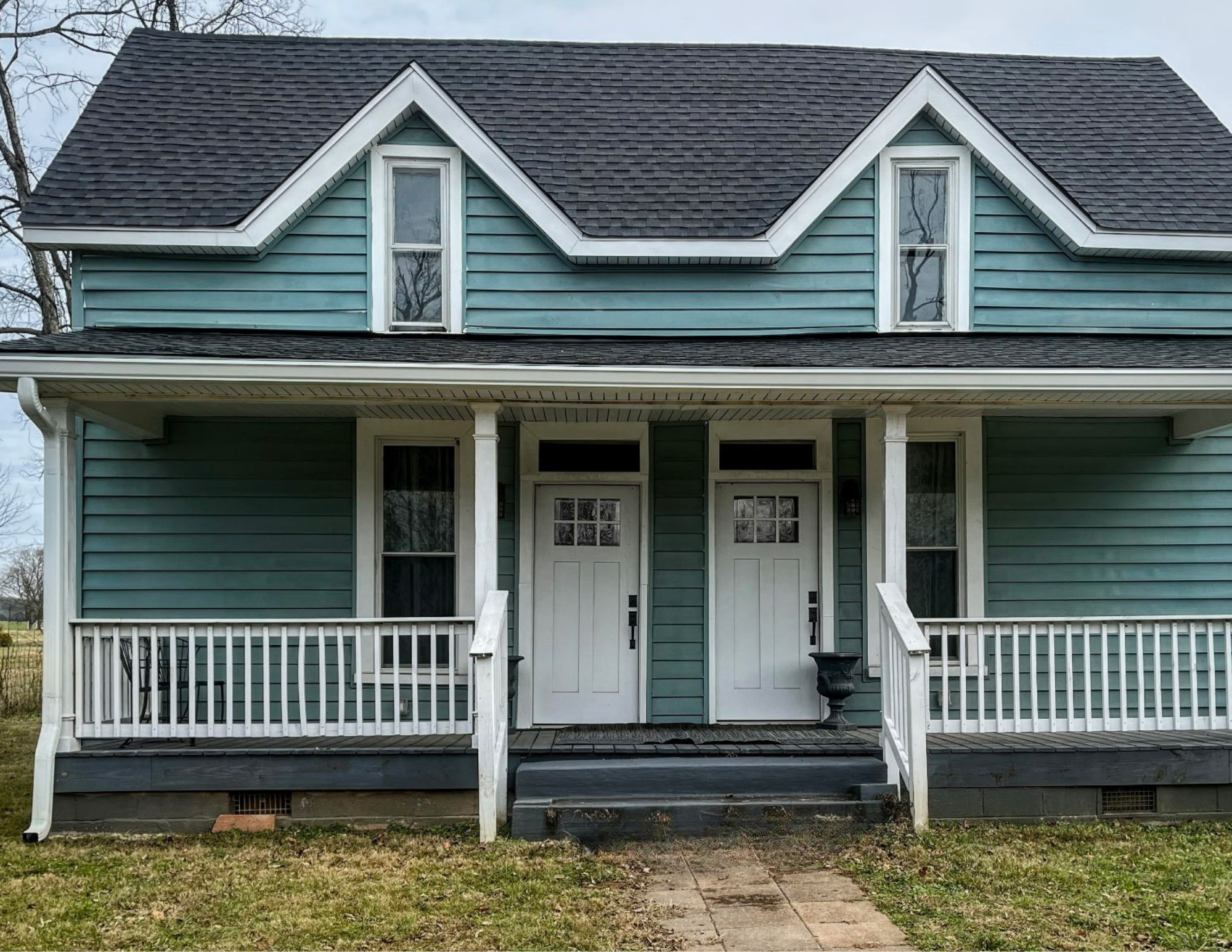 Freedom Gutters provides professional gutter services throughout Middle Tennessee, including seamless gutter installation, gutter replacement, gutter repair, gutter guards, gutter protection, downspout installation, and residential gutter solutions.
