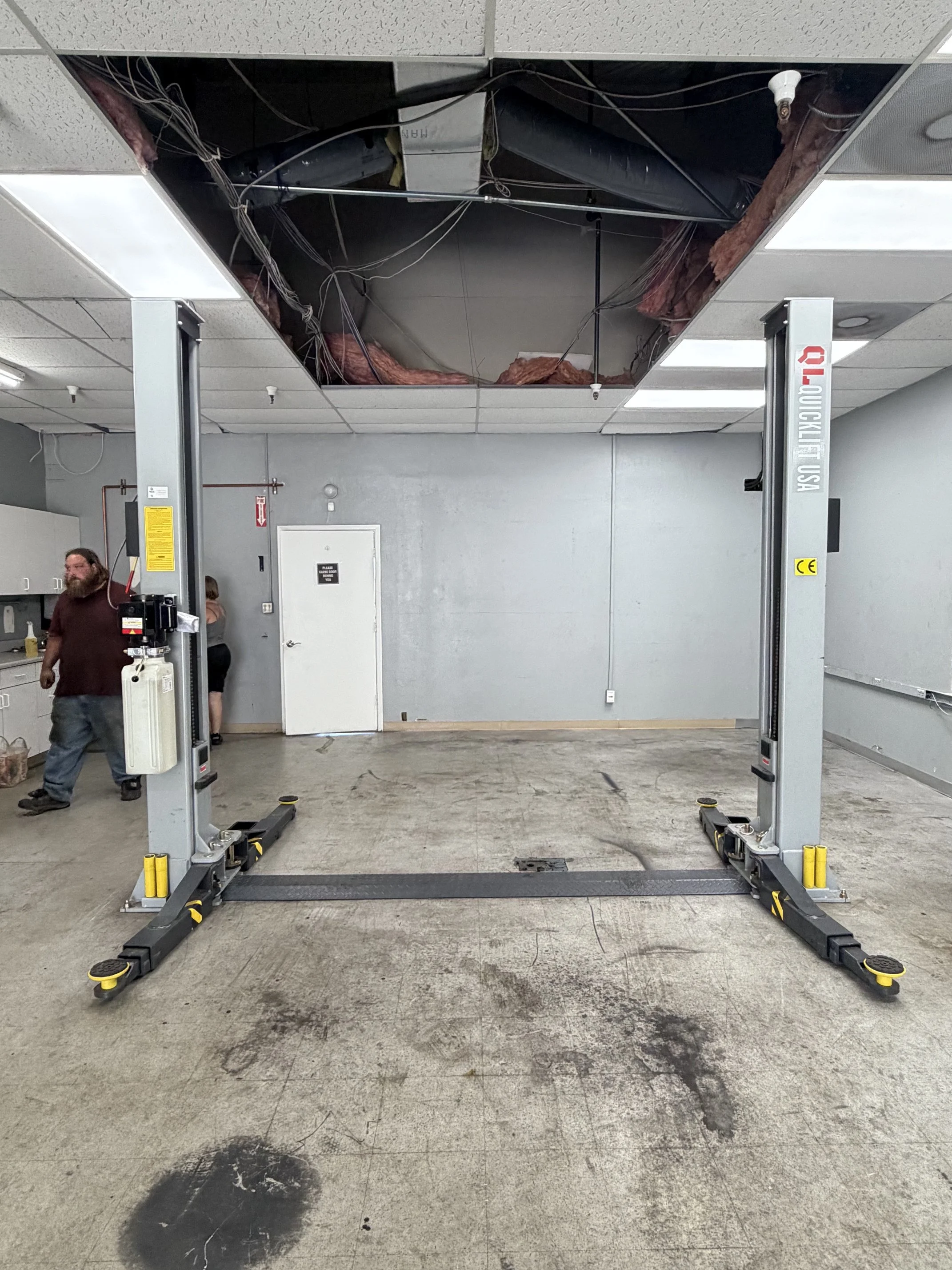 9k capacity baseplate 2 post quicklift automotive install