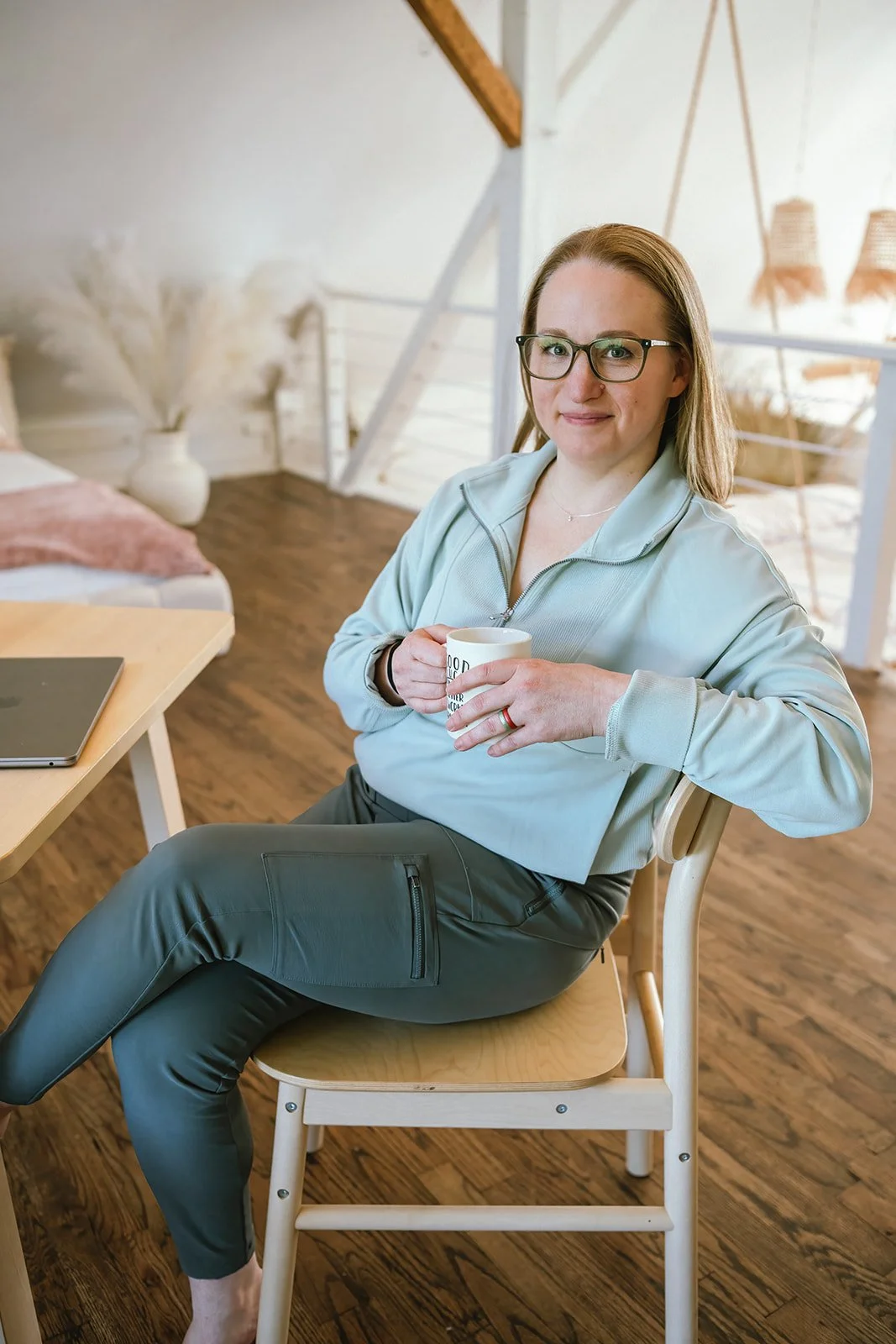 Amanda Townsend is a healthcare business consultant for women