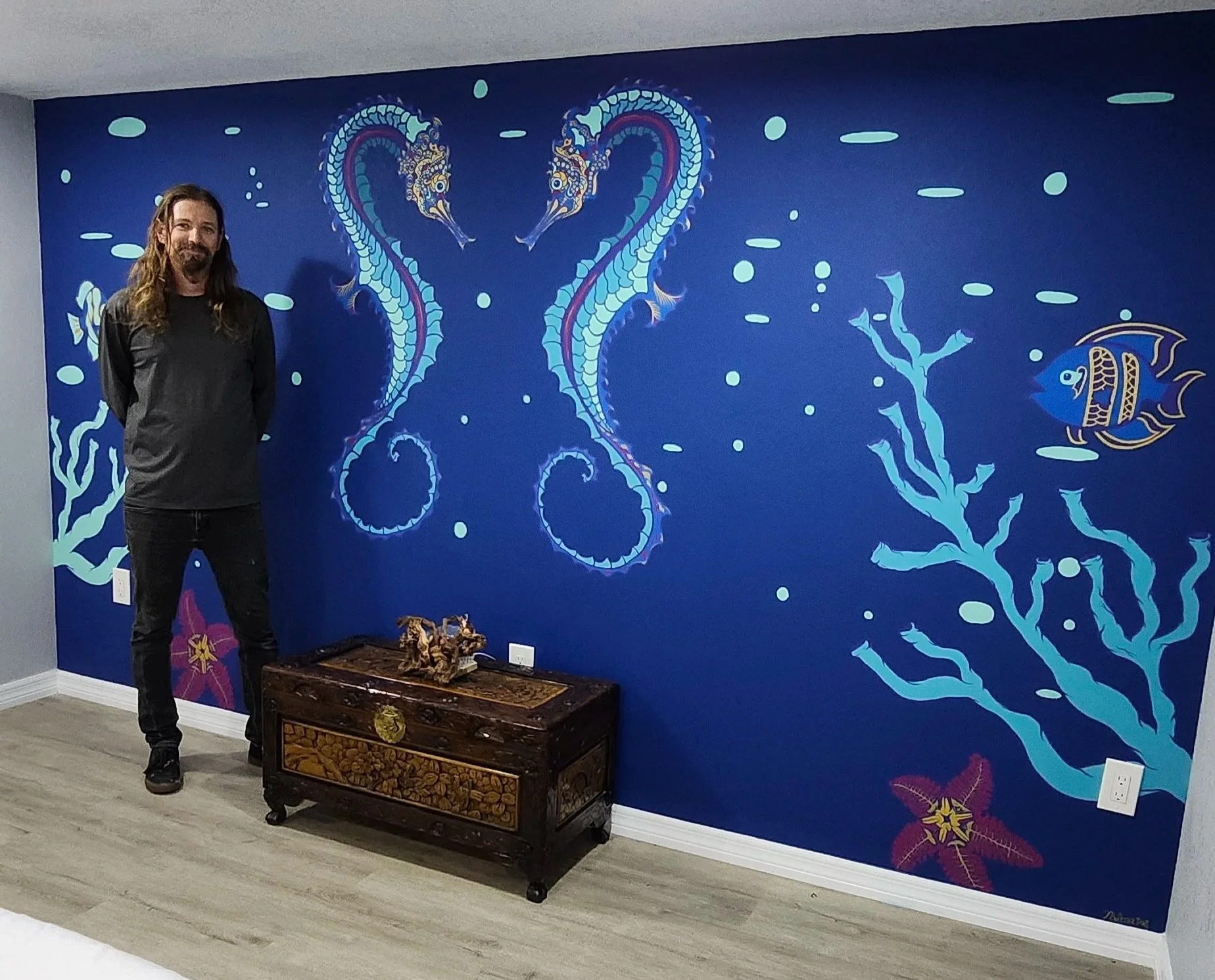 Mural_26_Seahorse_01.jpg