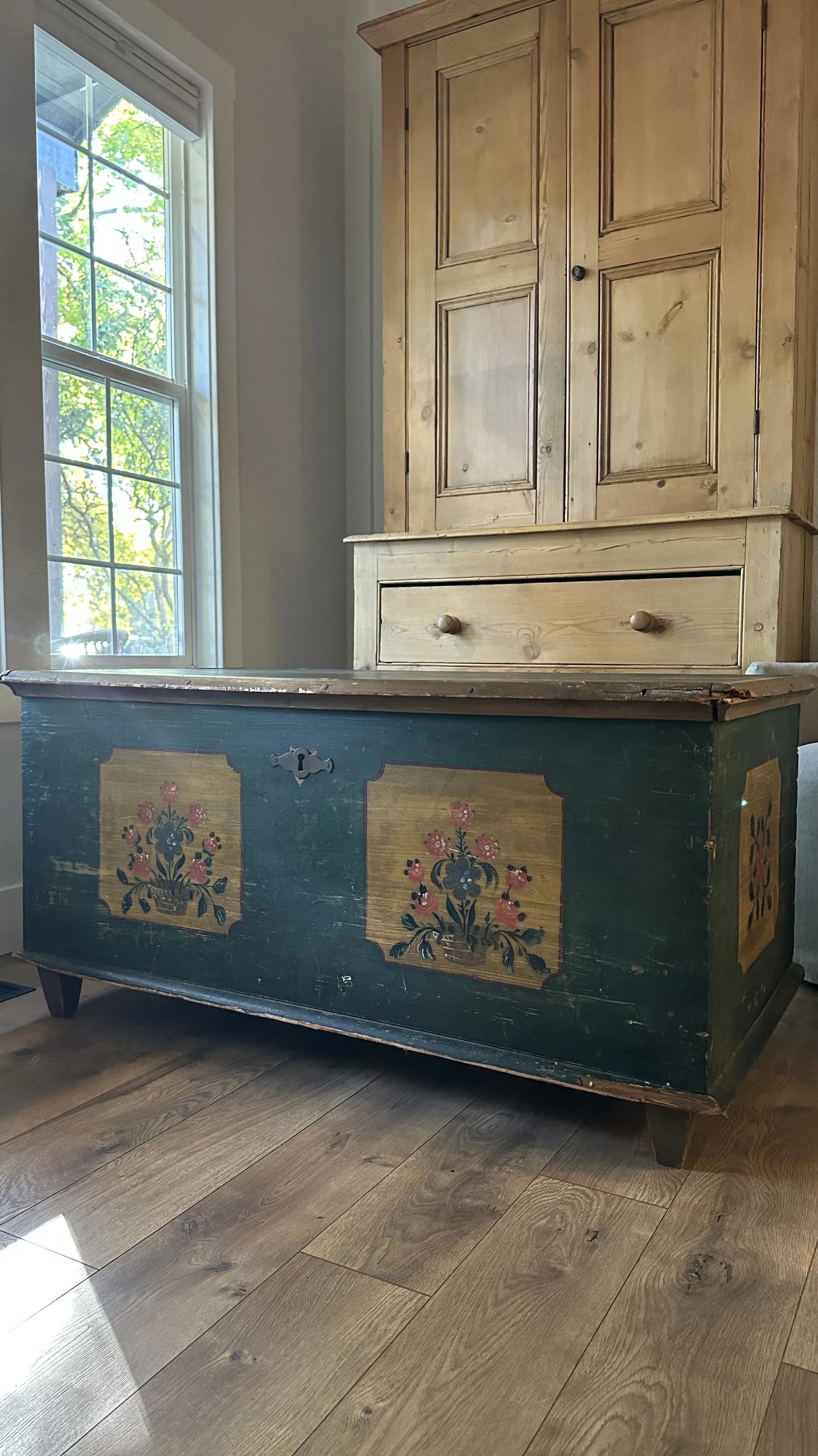 Rose | Vintage Hand-Painted Floral Chest