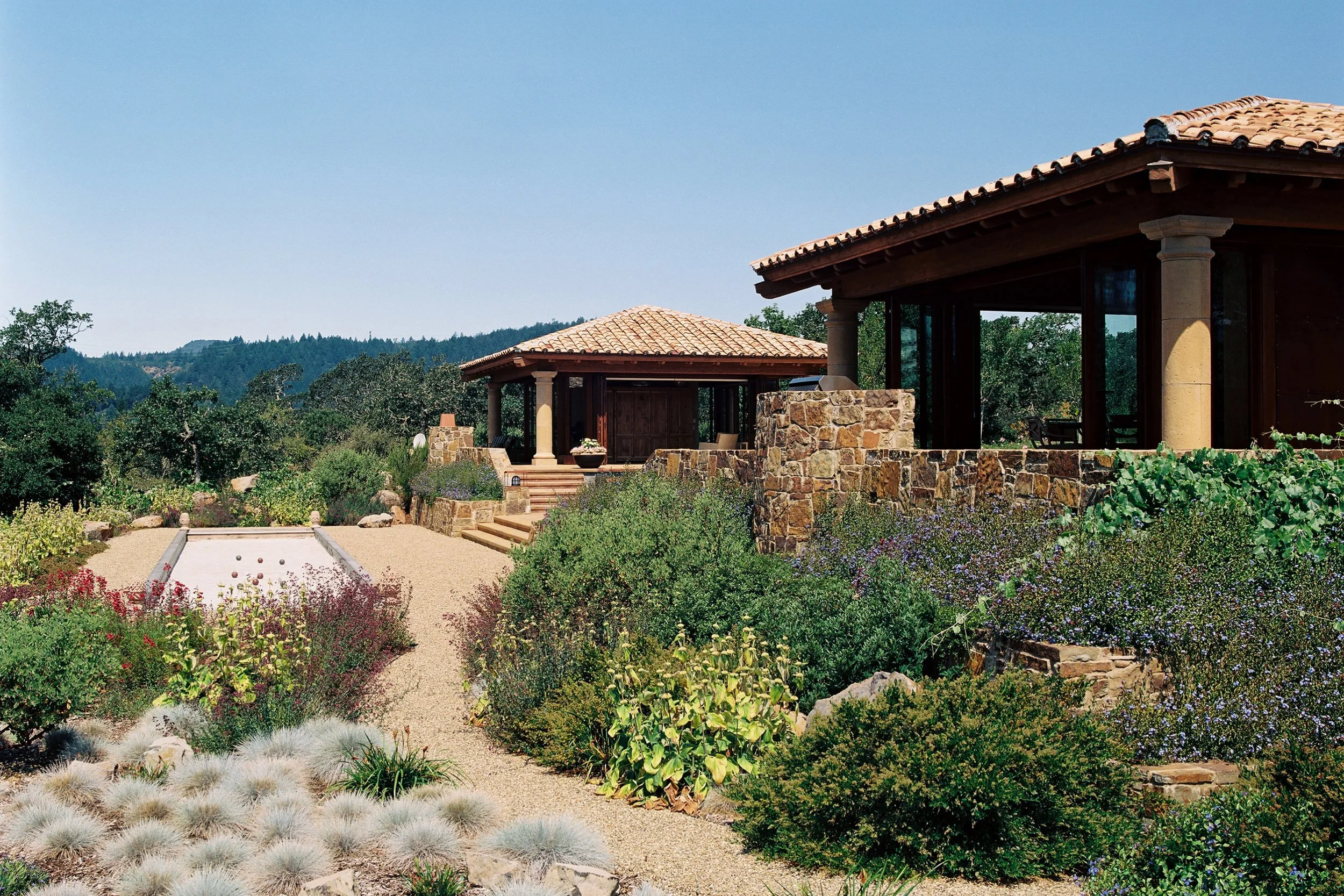 Tuscan-Villa-Sonoma--slide-7@2x--Taylor-Lombardo-Architects.jpg