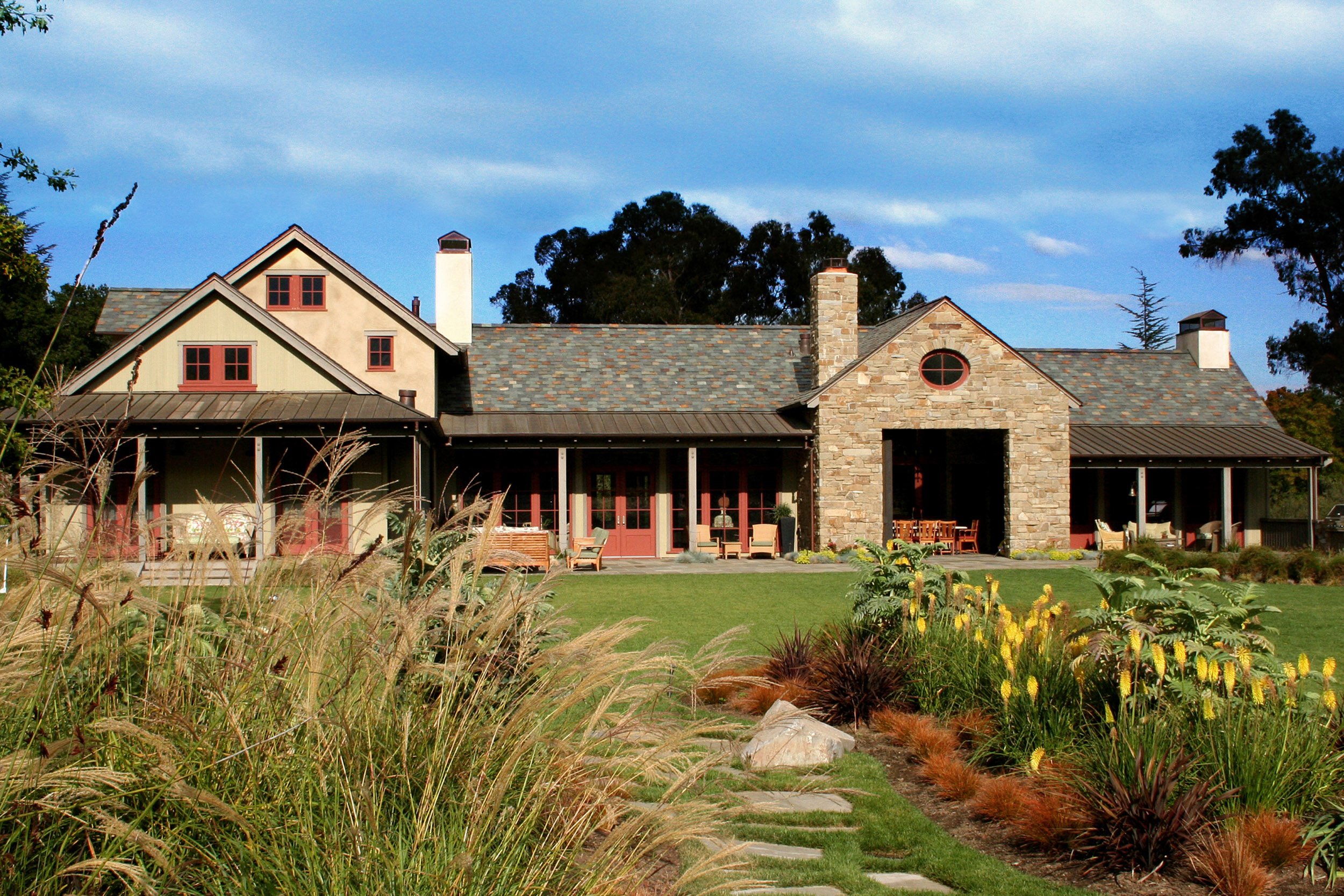 Transitional-5-Portola-Valley--ext-view-from-backyard--Taylor-Lombardo-Architects.jpg