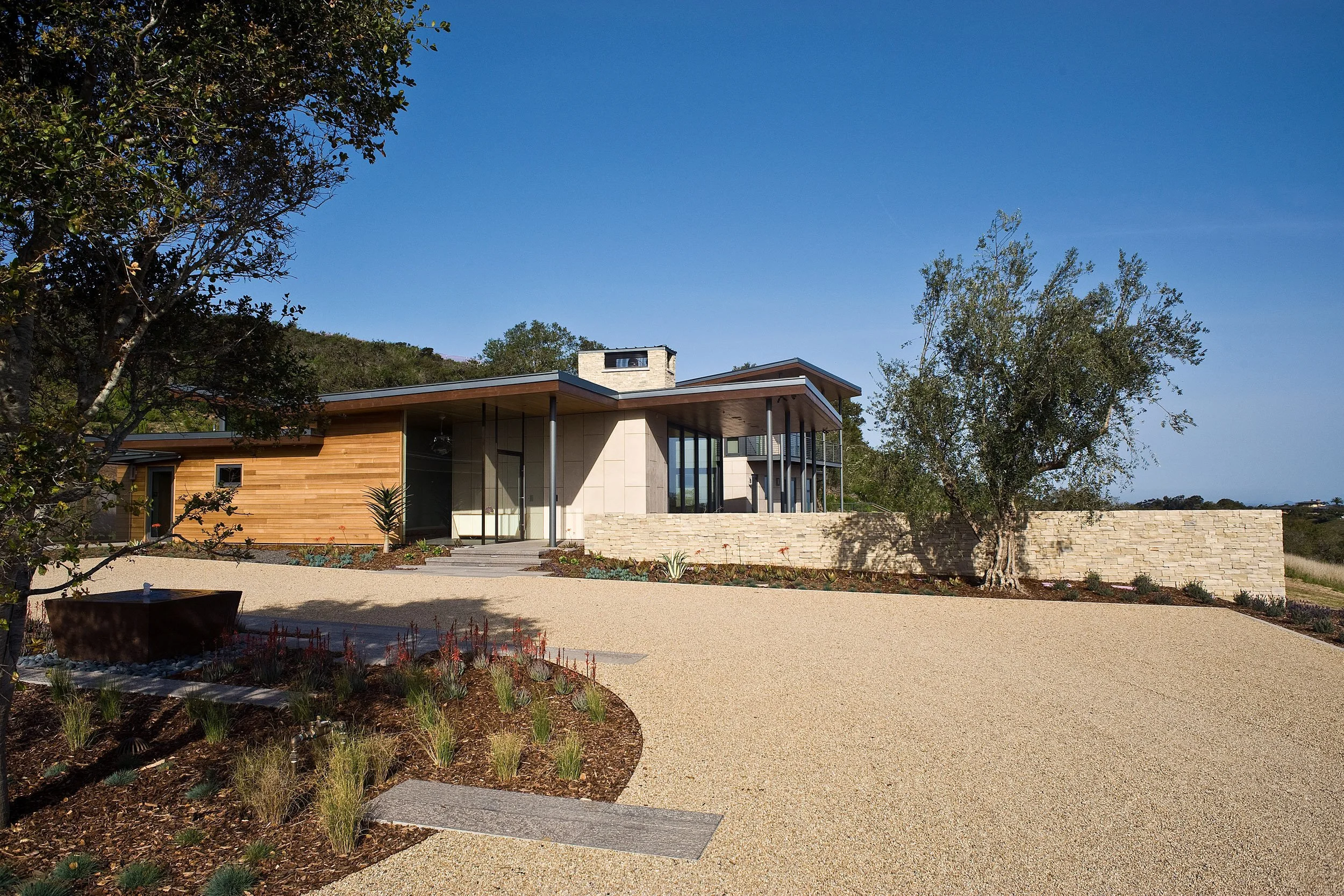 Modern-3-Santa-Maria--slide-2@2x--Taylor-Lombardo-Architects.jpg