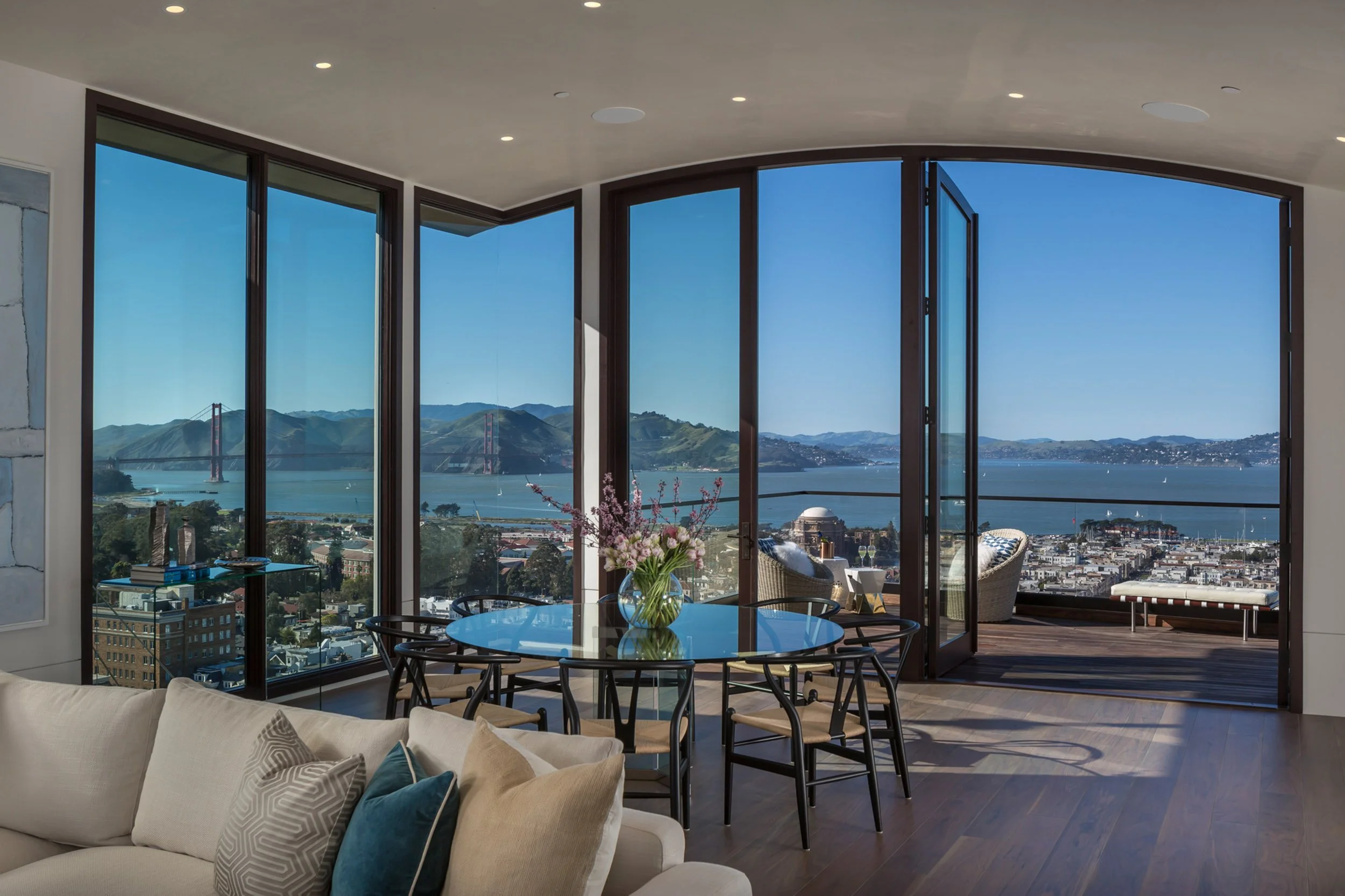 Modern-1-San-Francisco--14-L5-Pent-Day-Dining-8884-jpg--Taylor-Lombardo-Architects.jpg